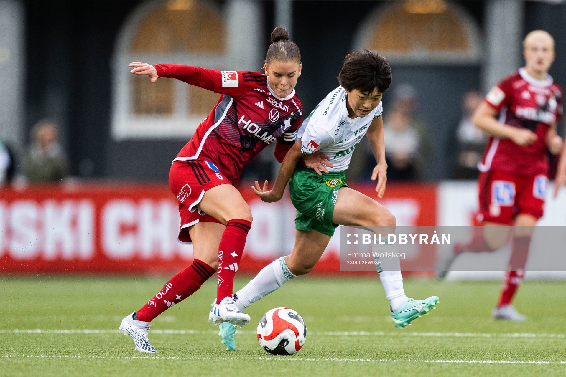IFK Norrköpings My Cato och Hammarbys Maika Hamano