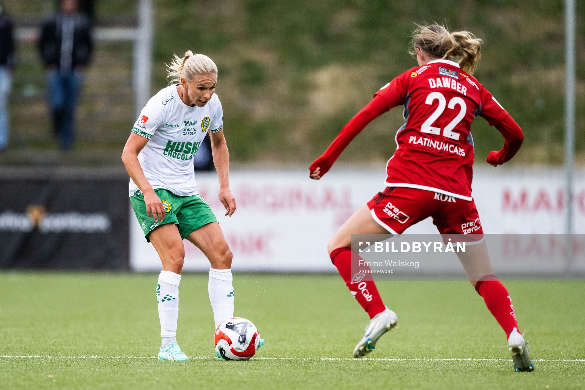 Hammarbys Jonna Andersson och IFK Norrköpings Chelsie