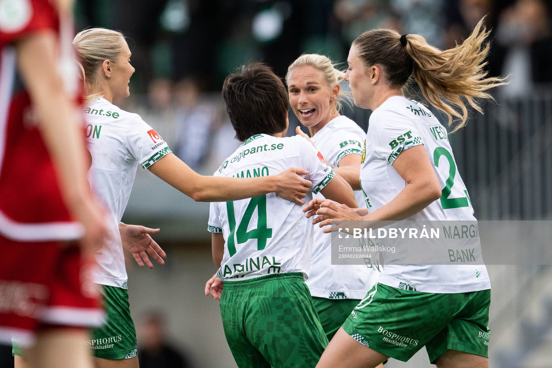 Hammarbys Maika Hamano jublar