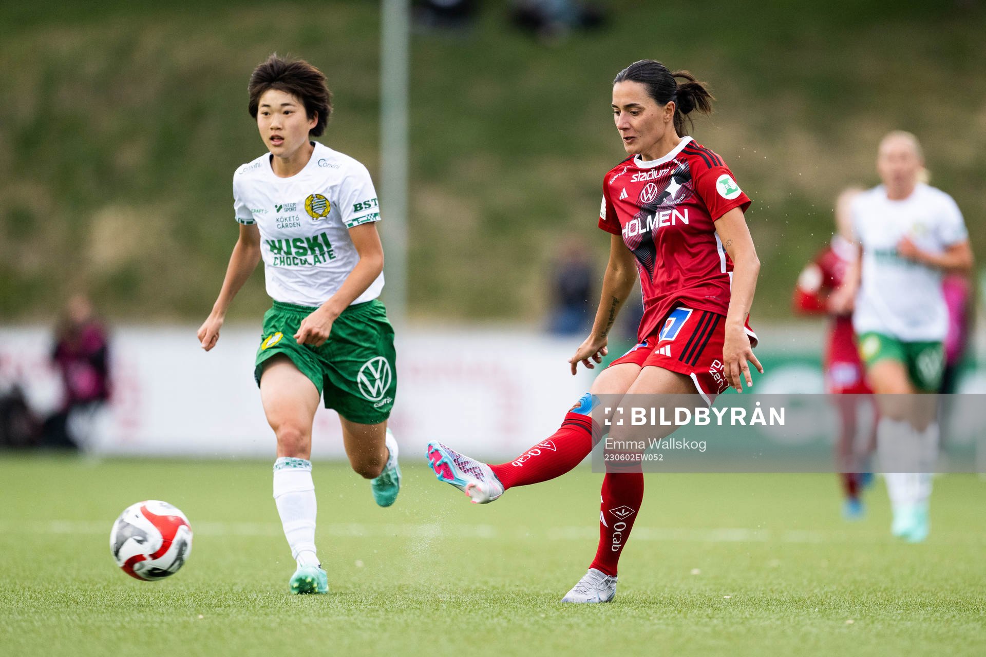 Hammarbys Maika Hamano och IFK Norrköpings Irma Cajlakovic