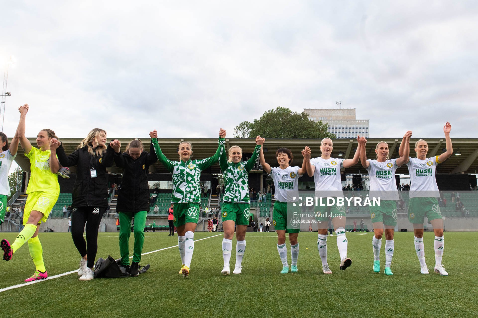 Hammarbys spelare jublar