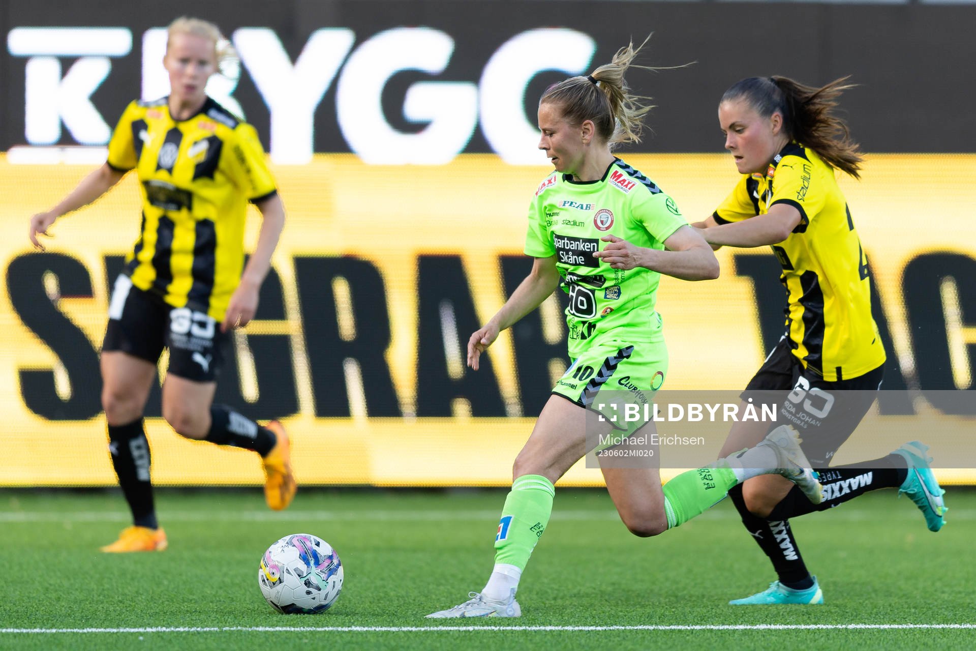 Kristianstads Emmi Alanen och Häckens Hanna Wijk
