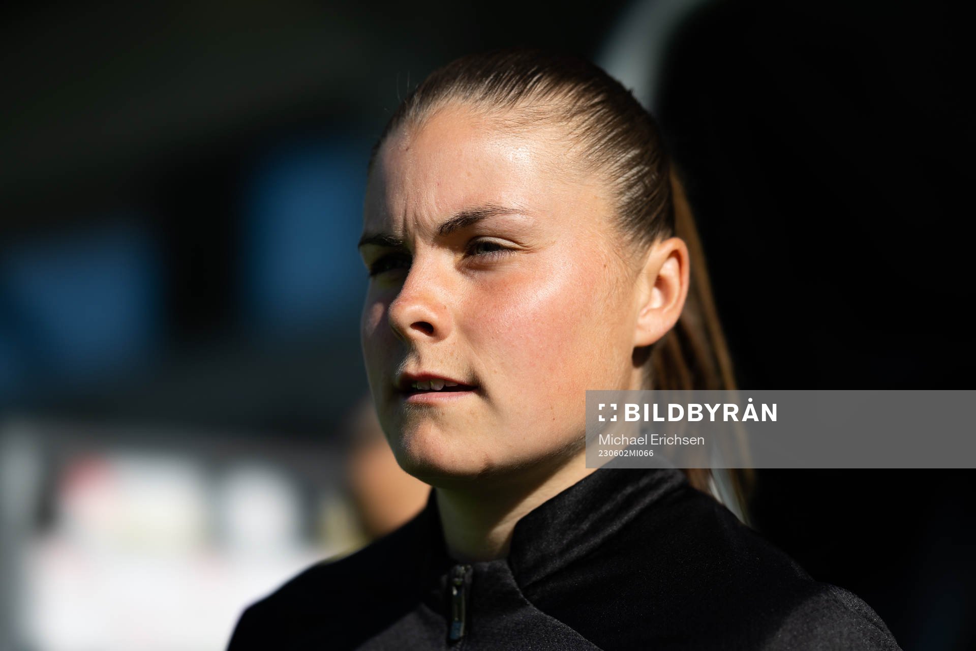 Häckens Hanna Wijk innan fotbollsmatchen i Damallsvenskan
