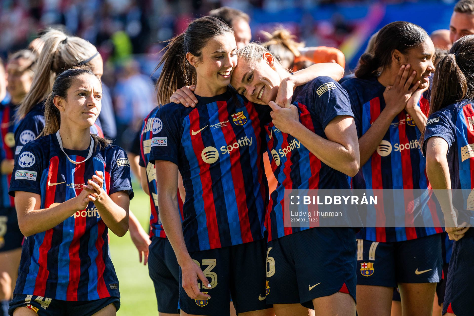 Ingrid Syrstad Engen and Fridolina Rolfö of Barcelona