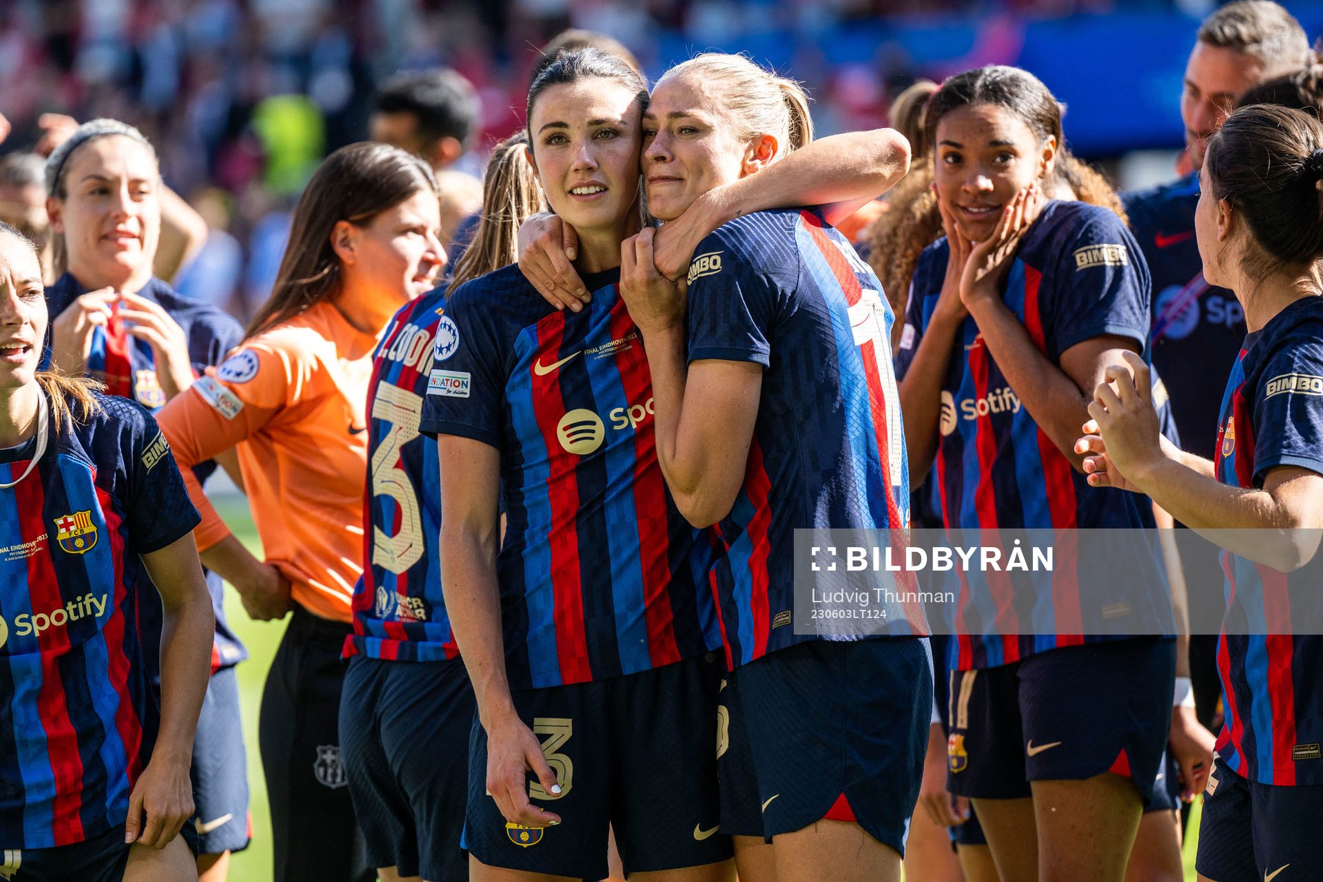 Ingrid Syrstad Engen and Fridolina Rolfö of Barcelona