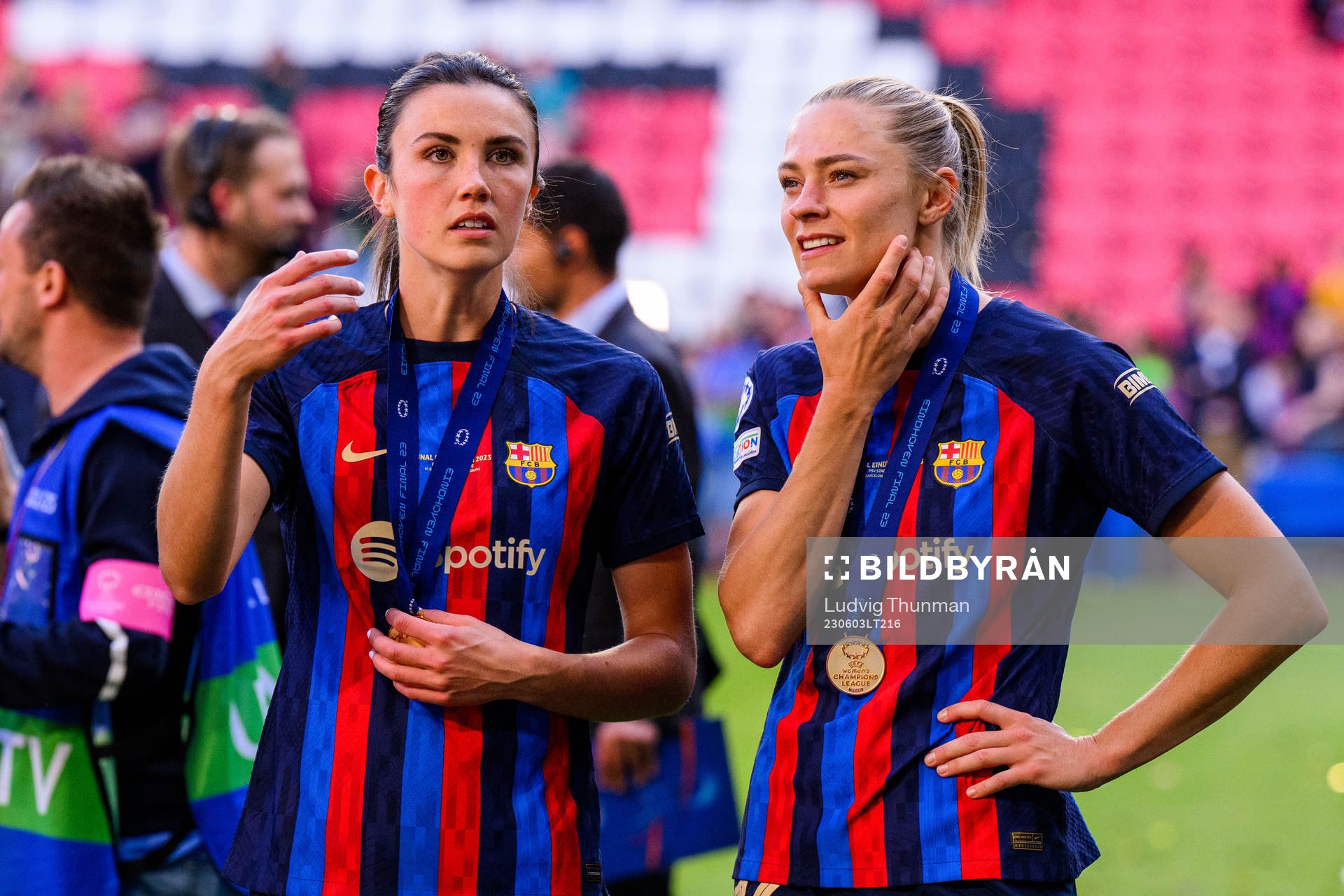 Ingrid Syrstad Engen and Fridolina Rolfö of Barcelona