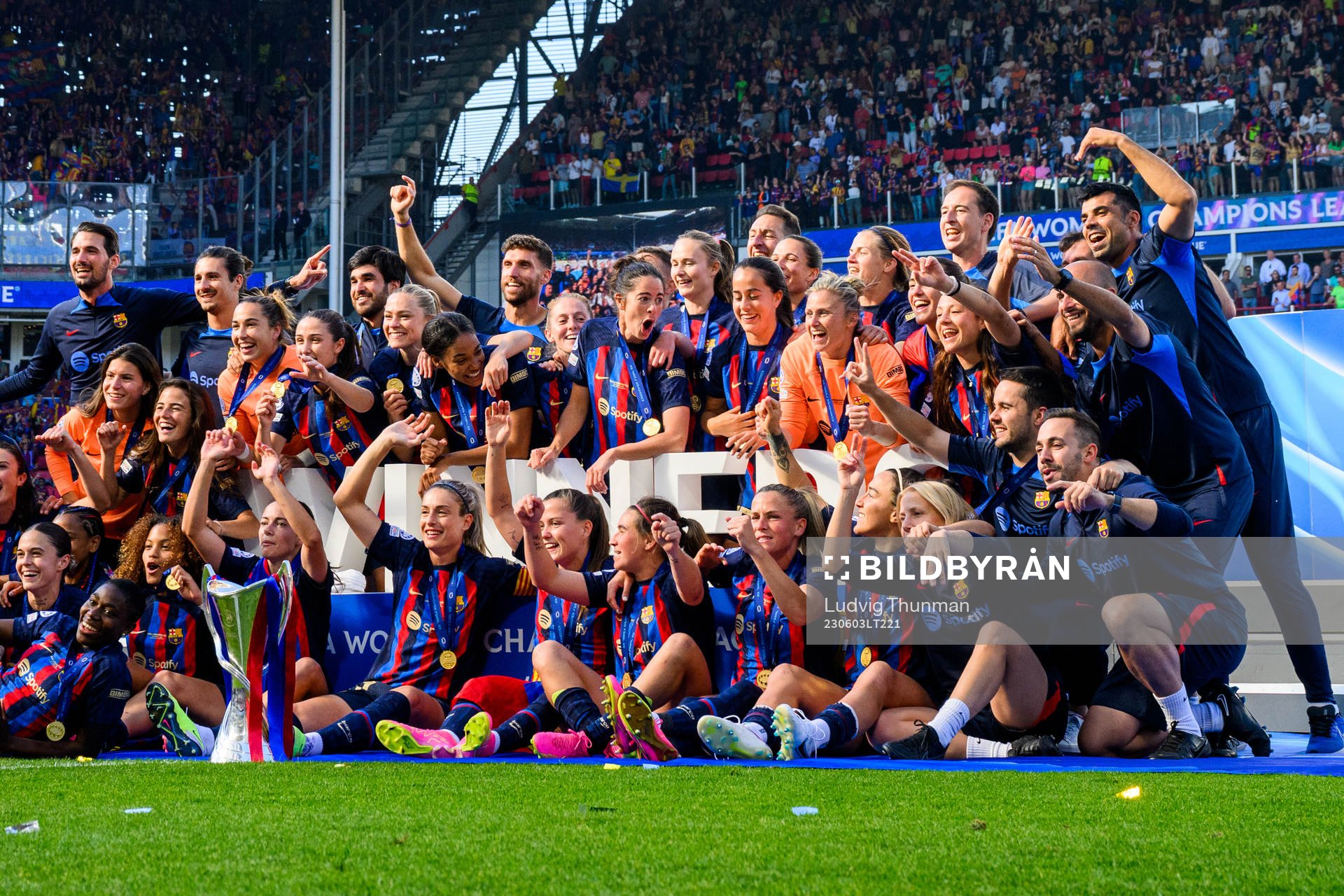 Players of Barcelona celebrate