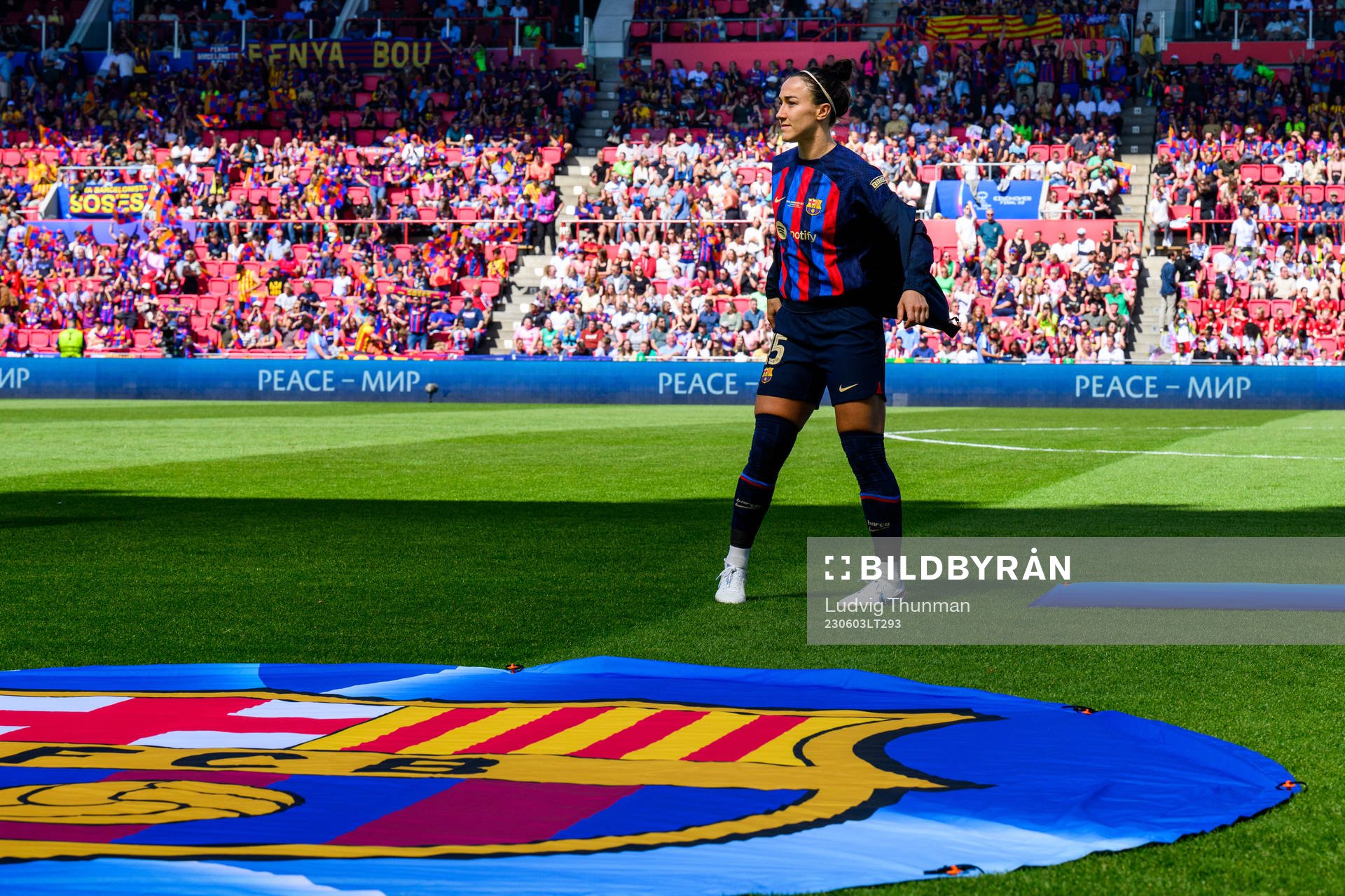Lucy Bronze of Barcelona
