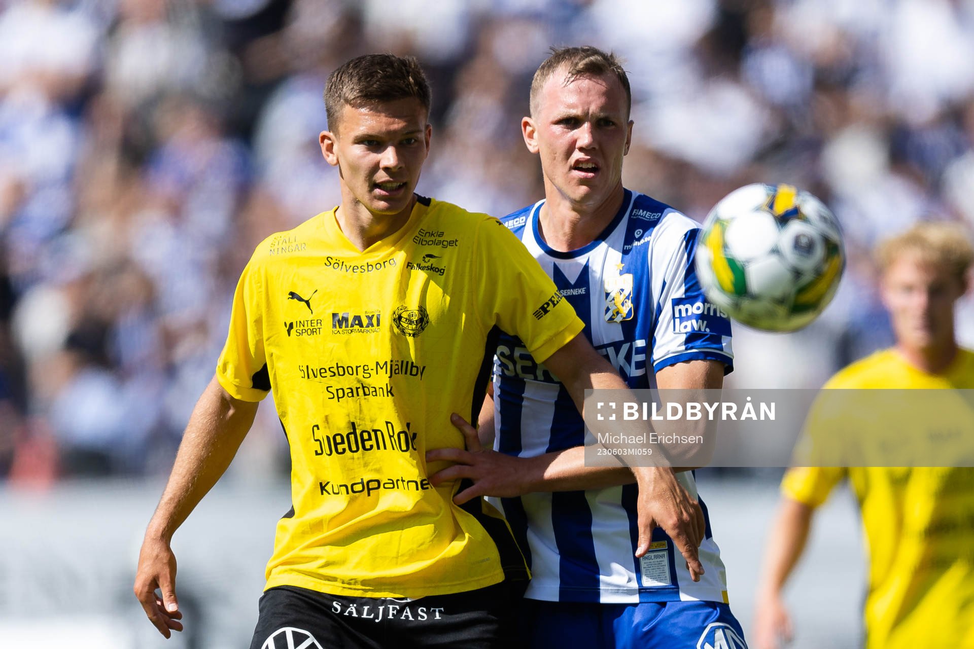 Mjällbys Arvid Brorsson och IFK Göteborgs Adam Carlén