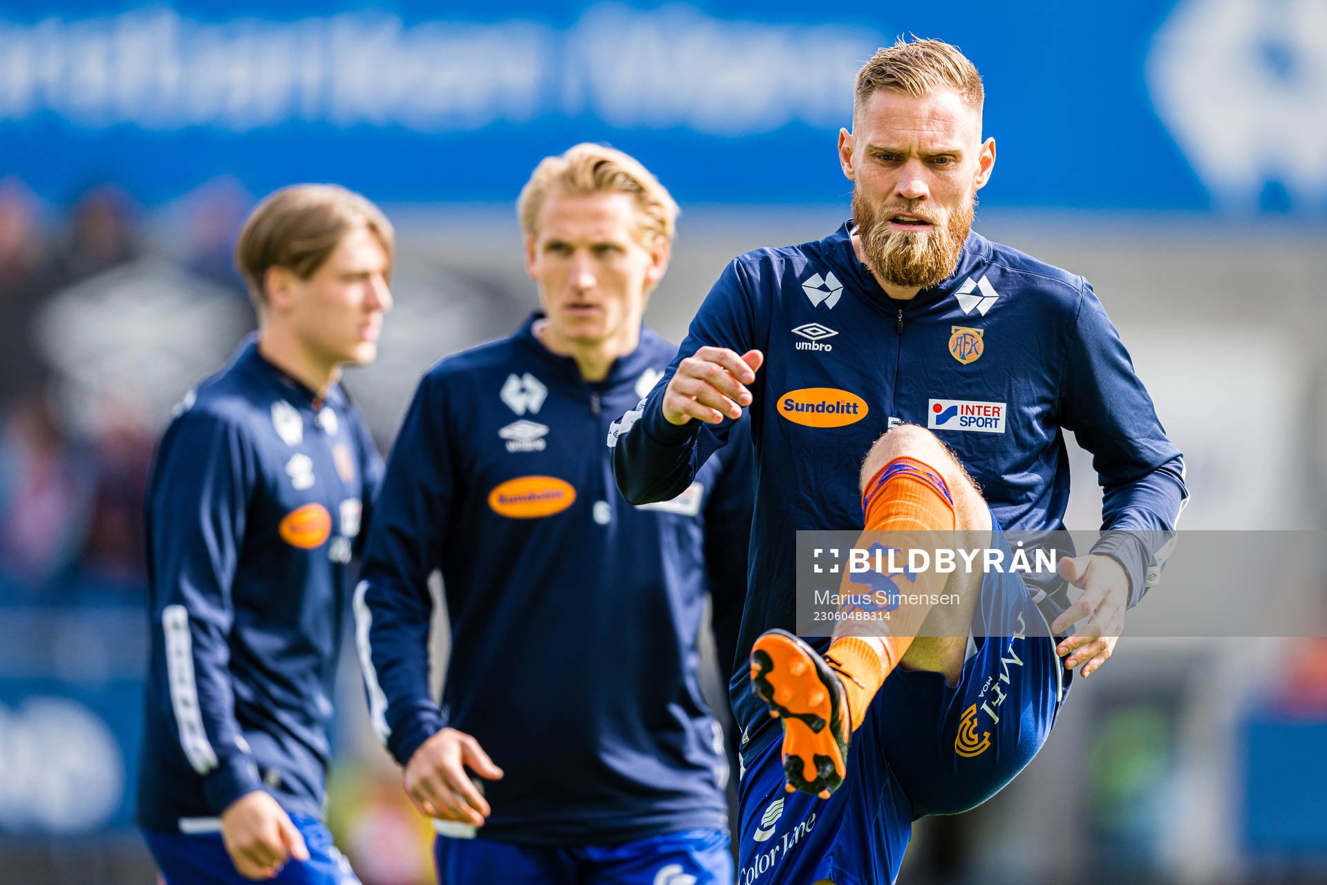 David Fällman of Aalesund warms up