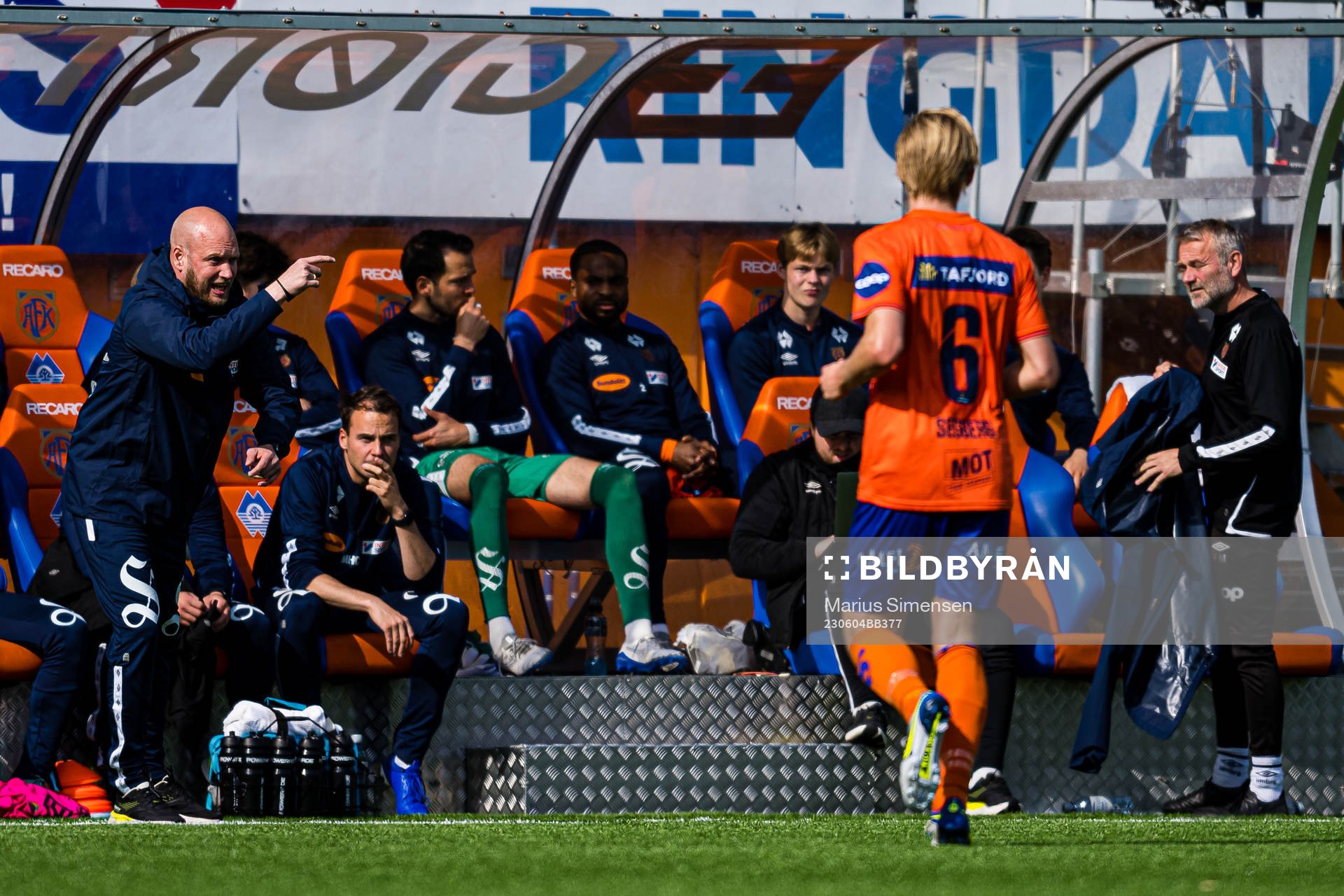 Marius Bøe, head coach of Aalesund, and Erlend Segberg of