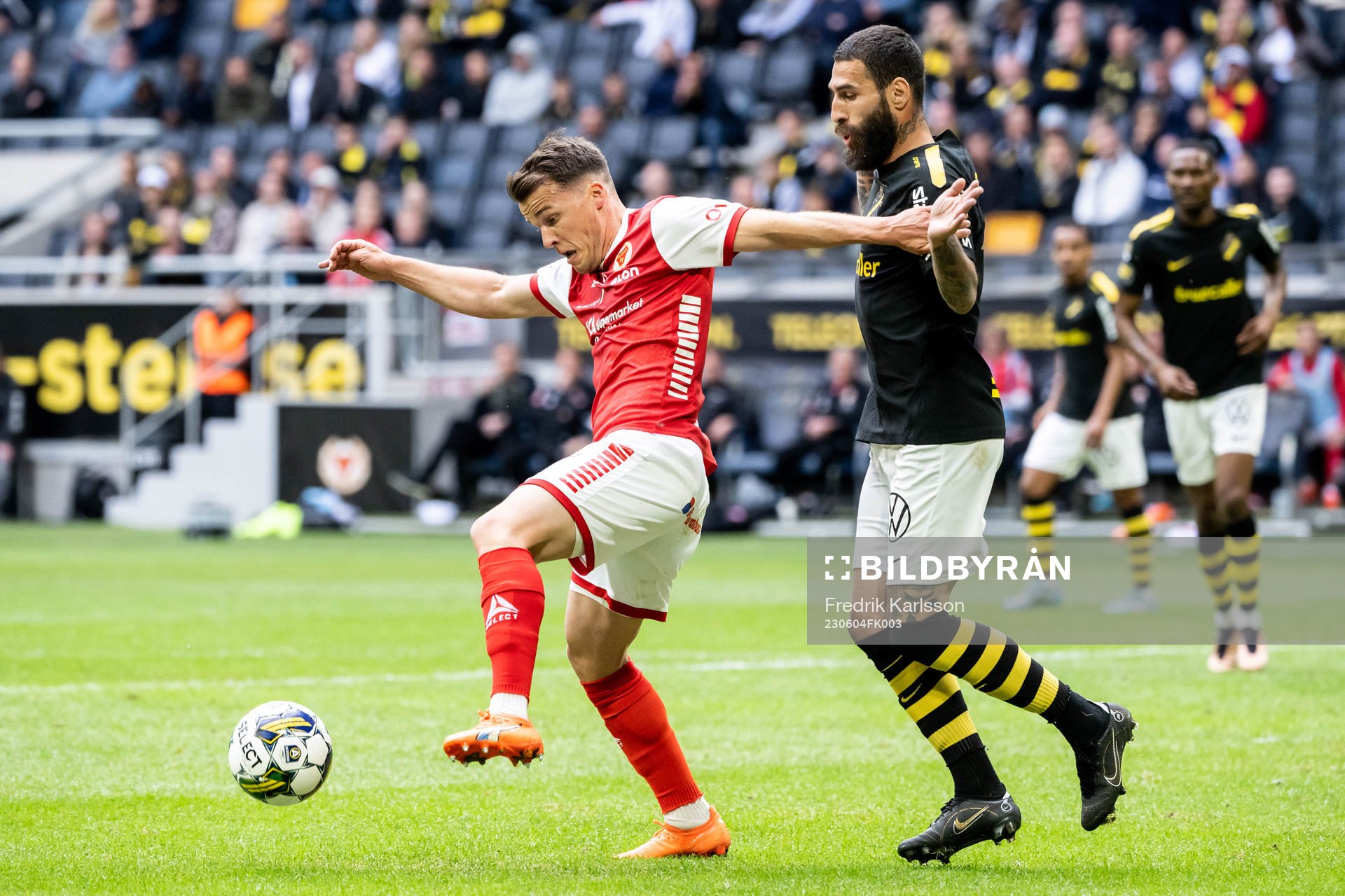 Kalmars Simon Skrabb och AIKs Jimmy Durmaz