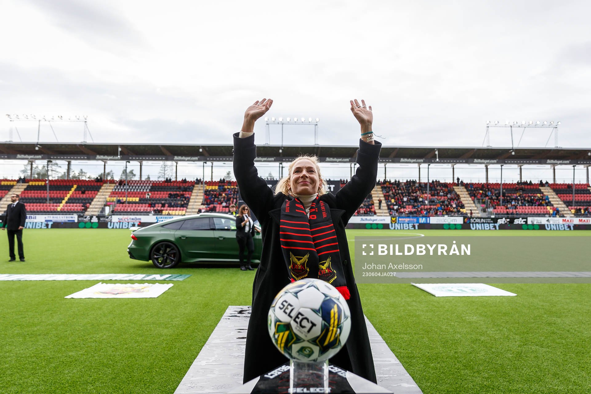Eva Röse lämnar matchbollen