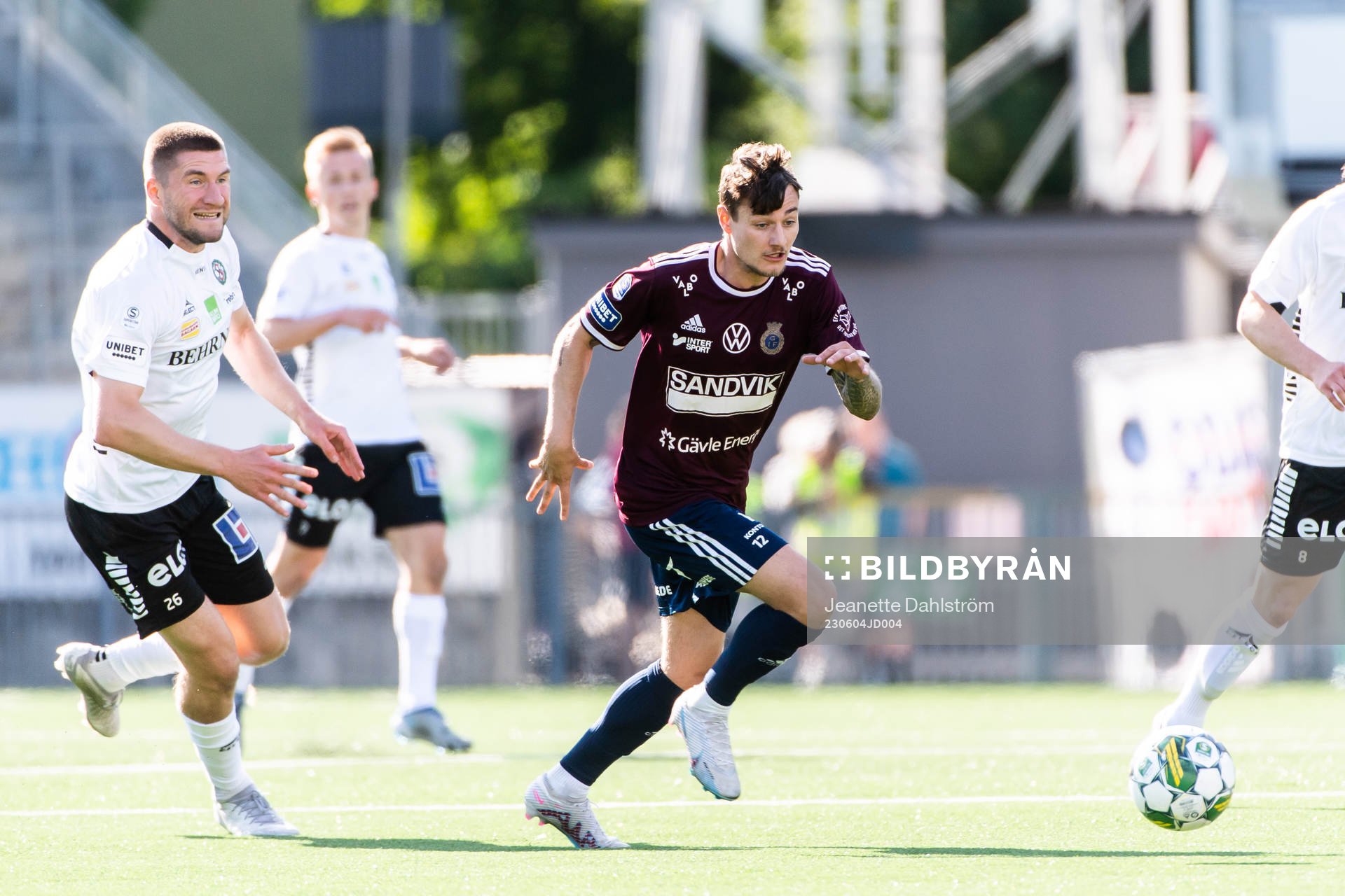 Örebros Axel Oskar Andrésson och Gefles Adrian Edqvist