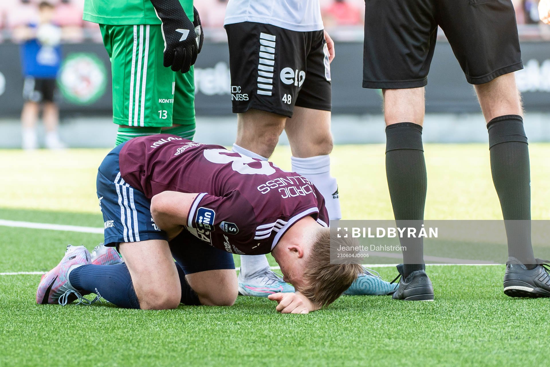 Gefles Anton Lundin har ont