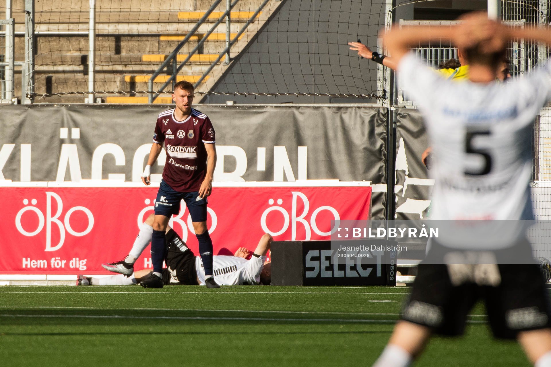 Örebros Malik Mokédé och Örebros Jake Larsson