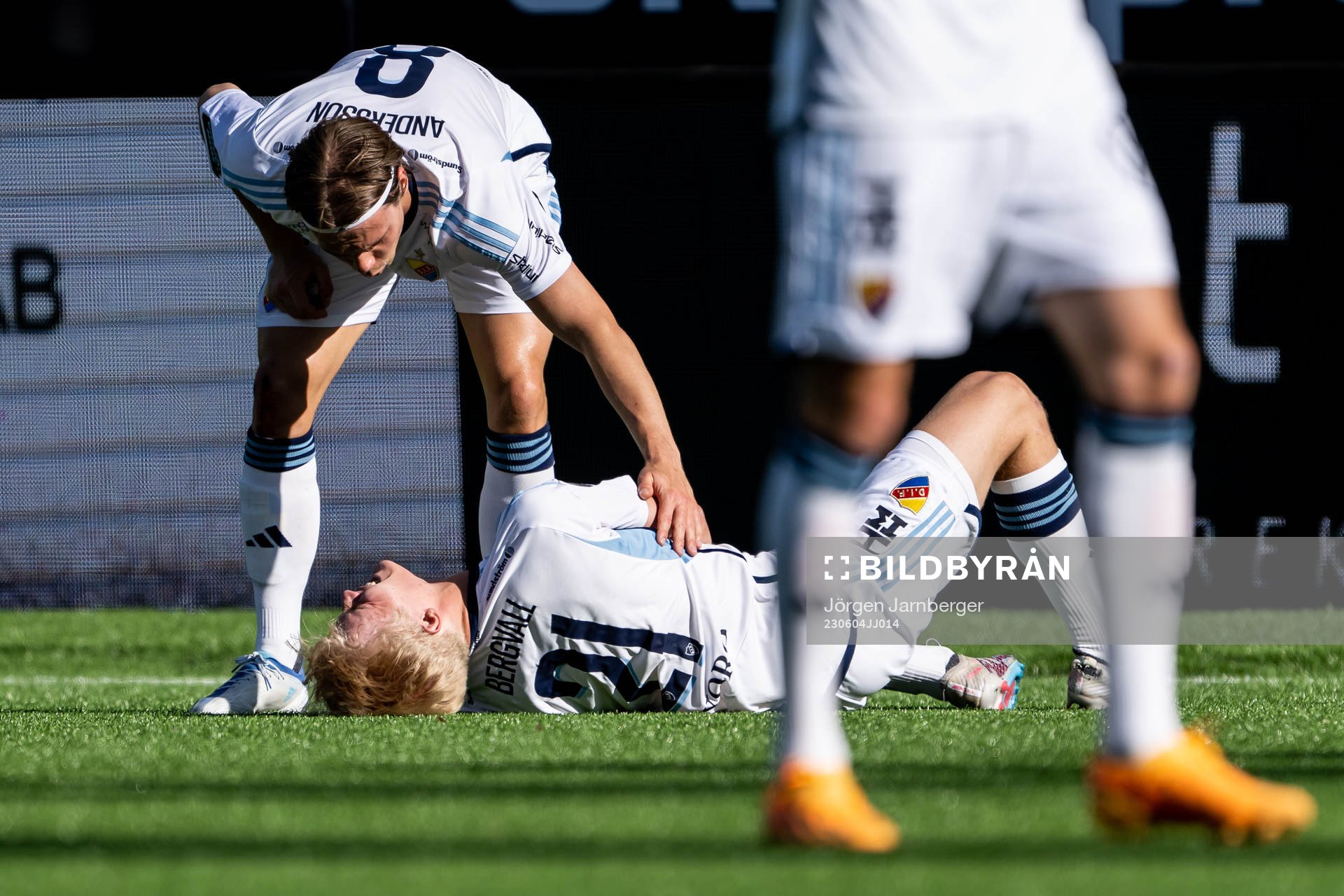 Djurgårdens Lucas Bergvall har ont