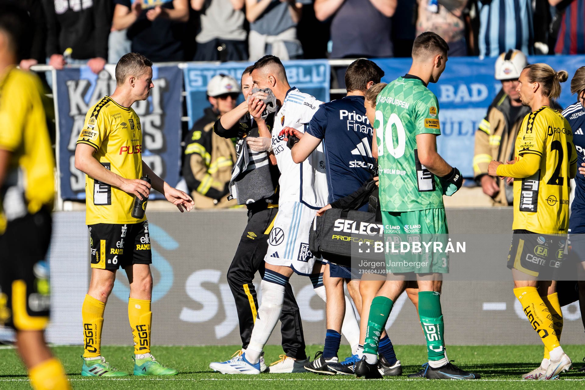 Djurgårdens Haris Radetinac utgår skadad