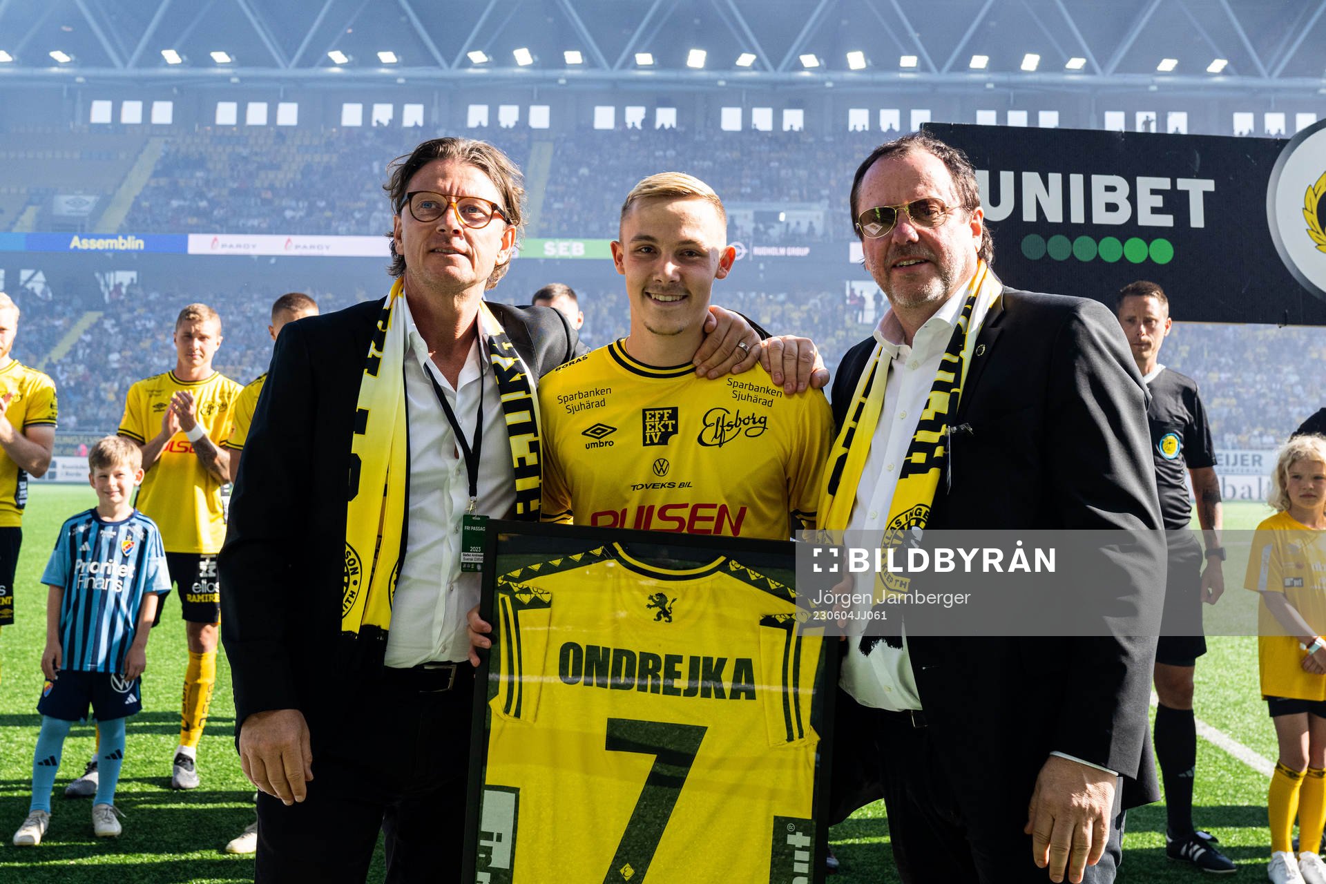 Elfsborgs Jacob Ondrejka avtackas