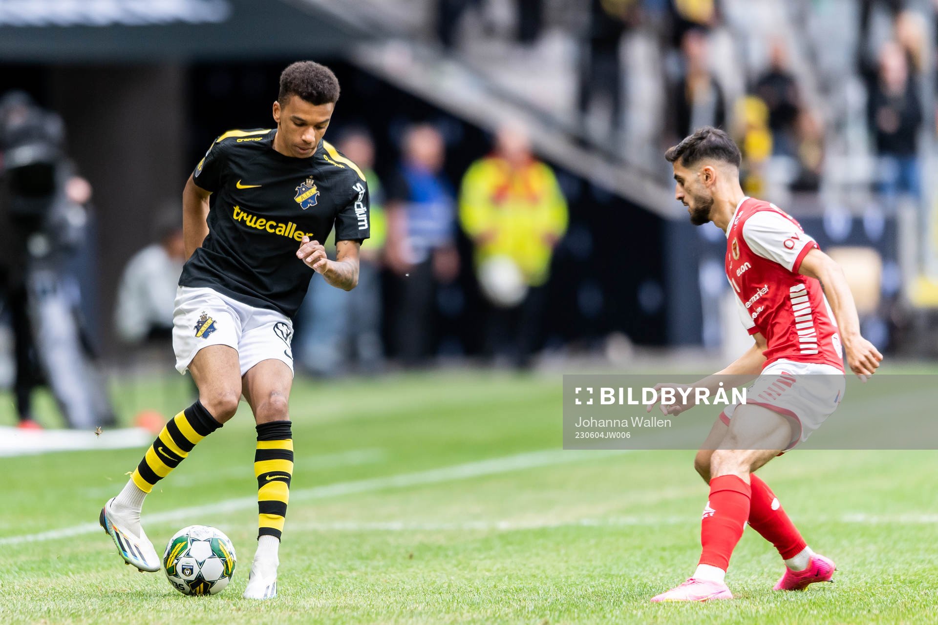 AIKs Rui Modesto och Kalmars Noah Shamoun