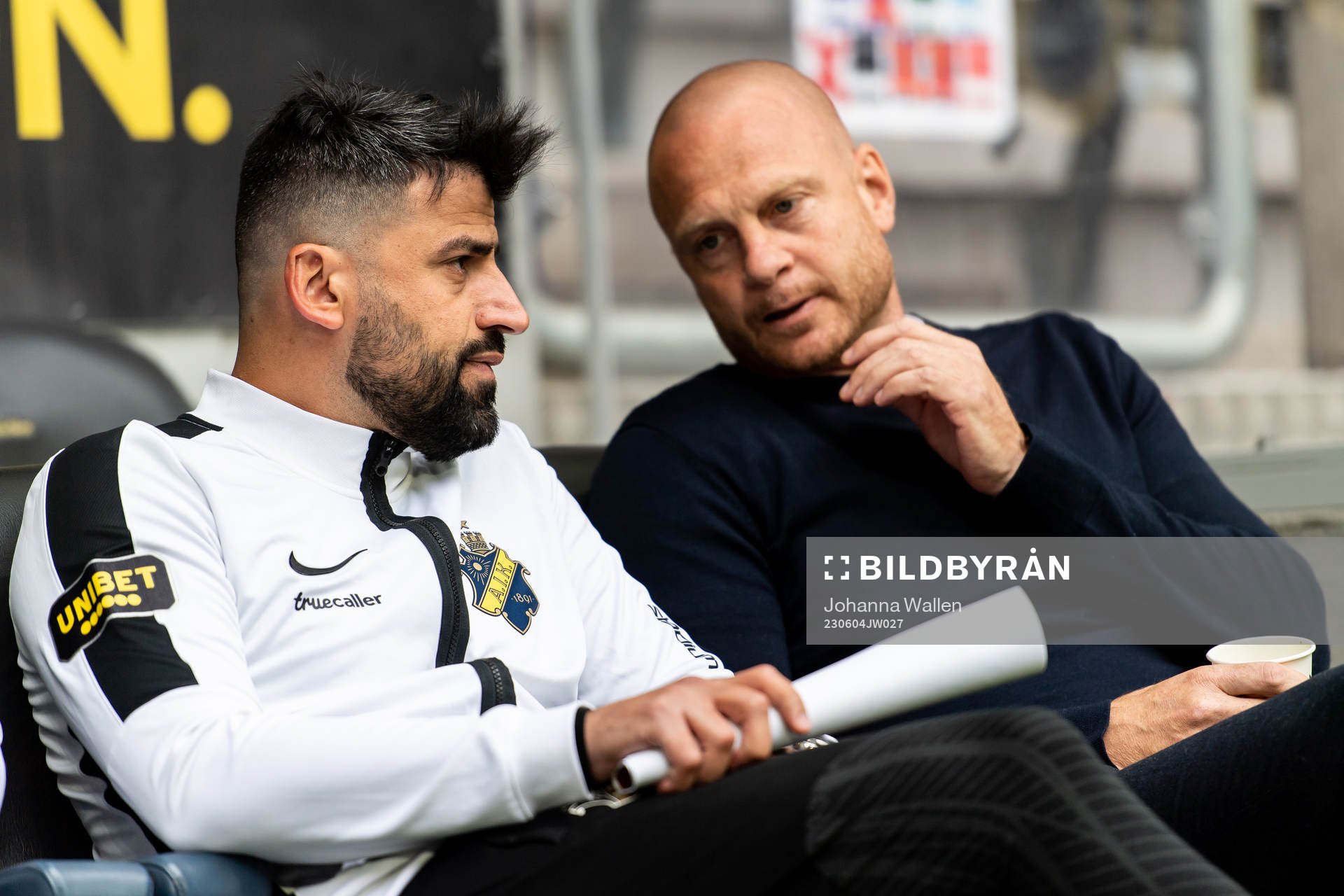 AIKs assisterande tränare Mesut Meral och tränare Andreas