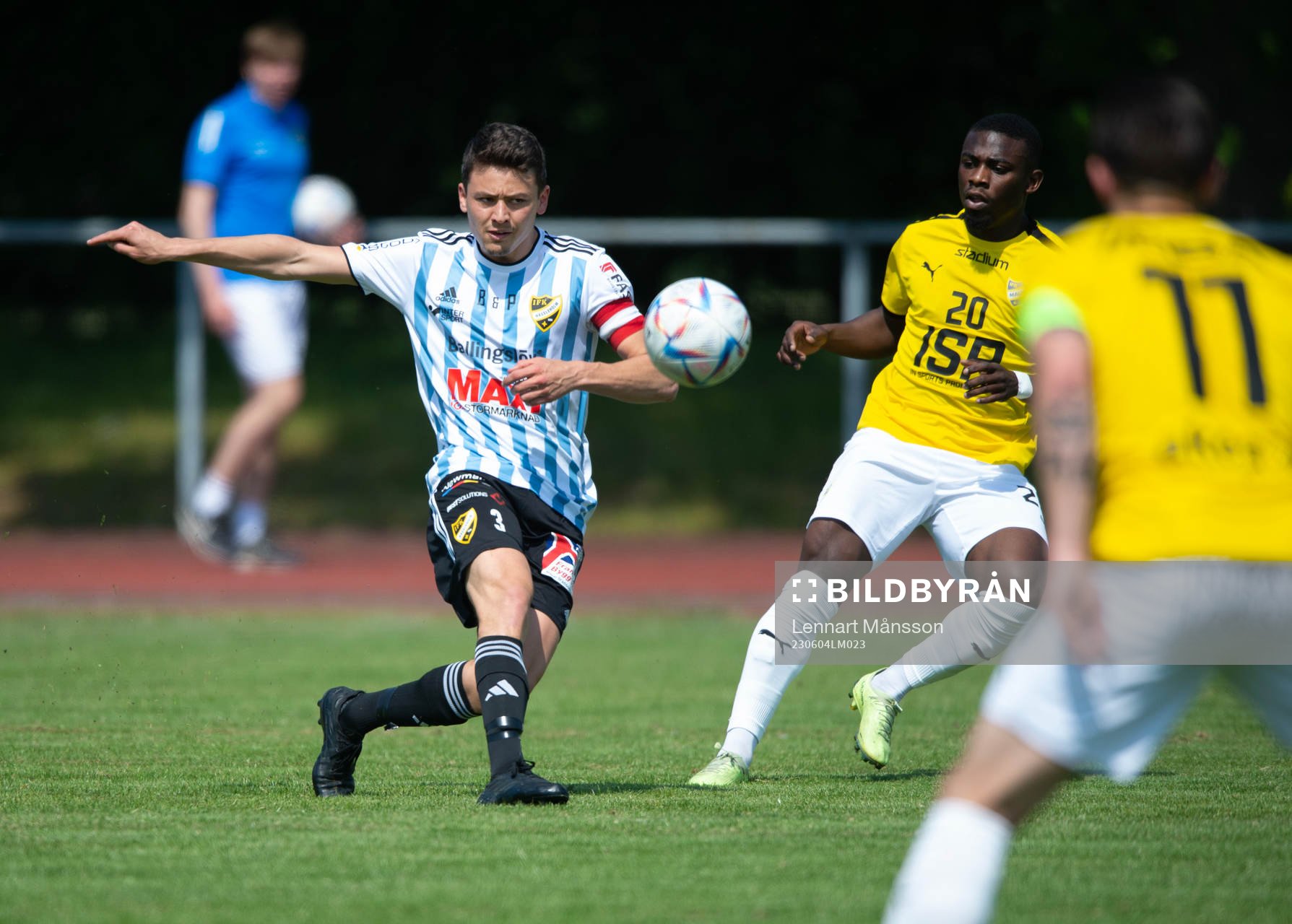 IFK Hässleholms Isak Orajärvi i matchen i division 2
