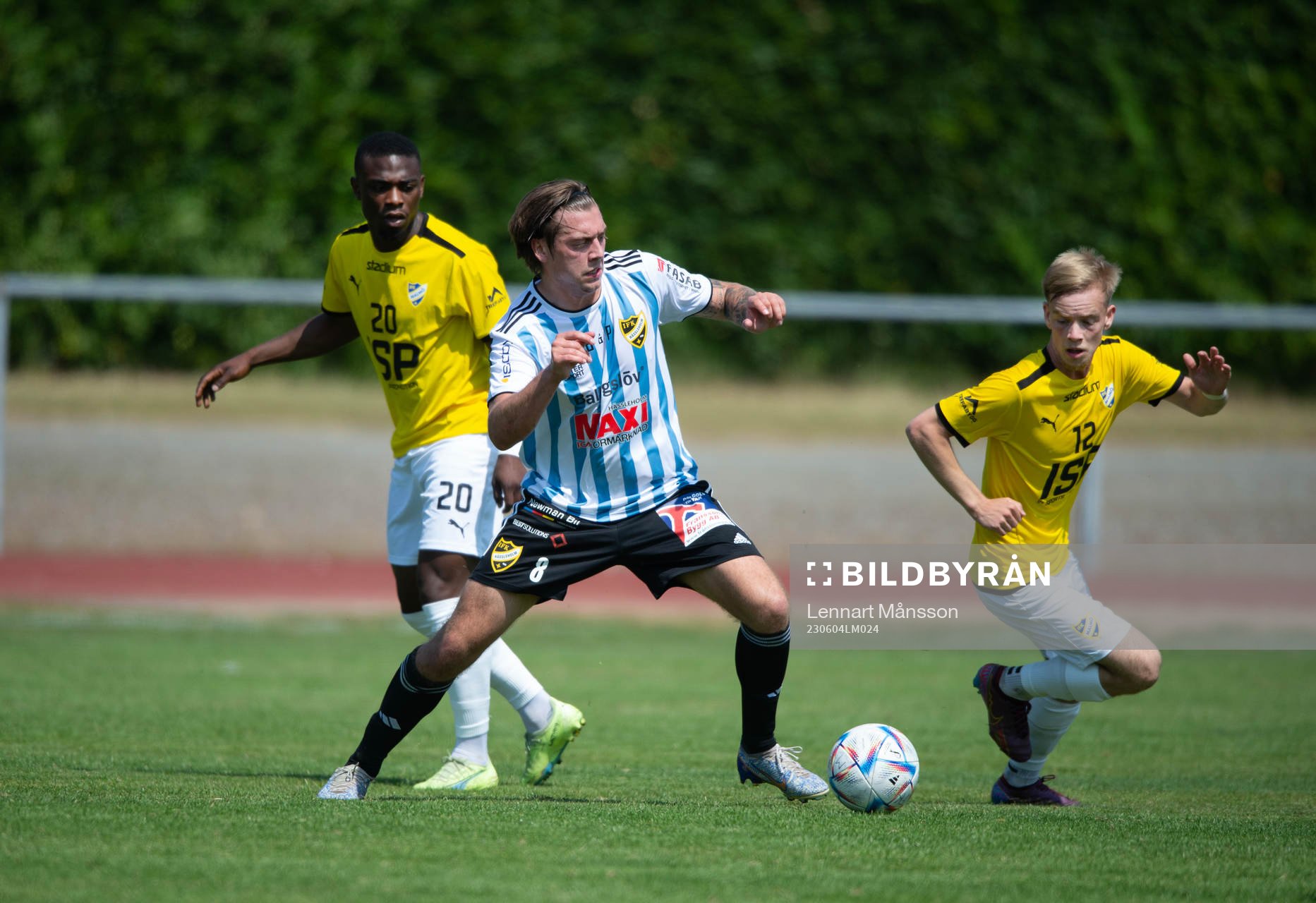 IFK Hässleholms Axel Winberg i matchen i division 2 mellan