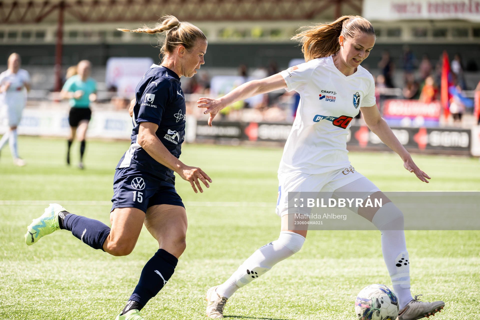 FC Rosengårds Jessica Wik och Växjö DFFs Maria Møller