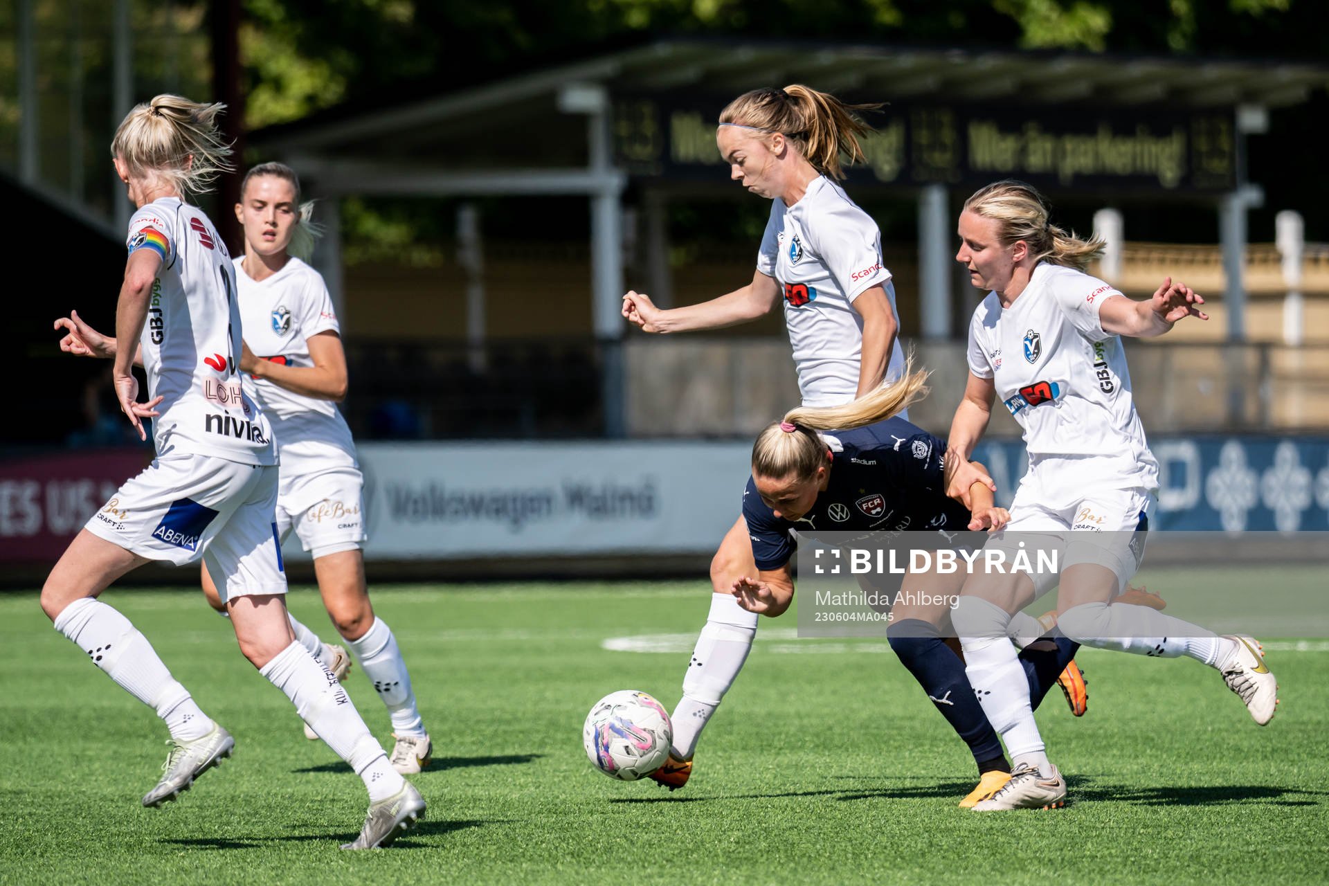 FC Rosengårds Gudrun Arnardottir mot Växjö DFFs Elin
