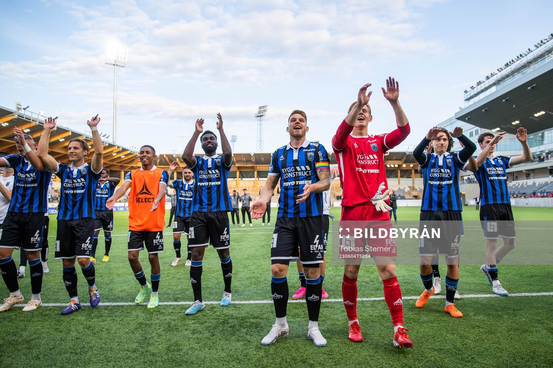 Sirius spelare jublar