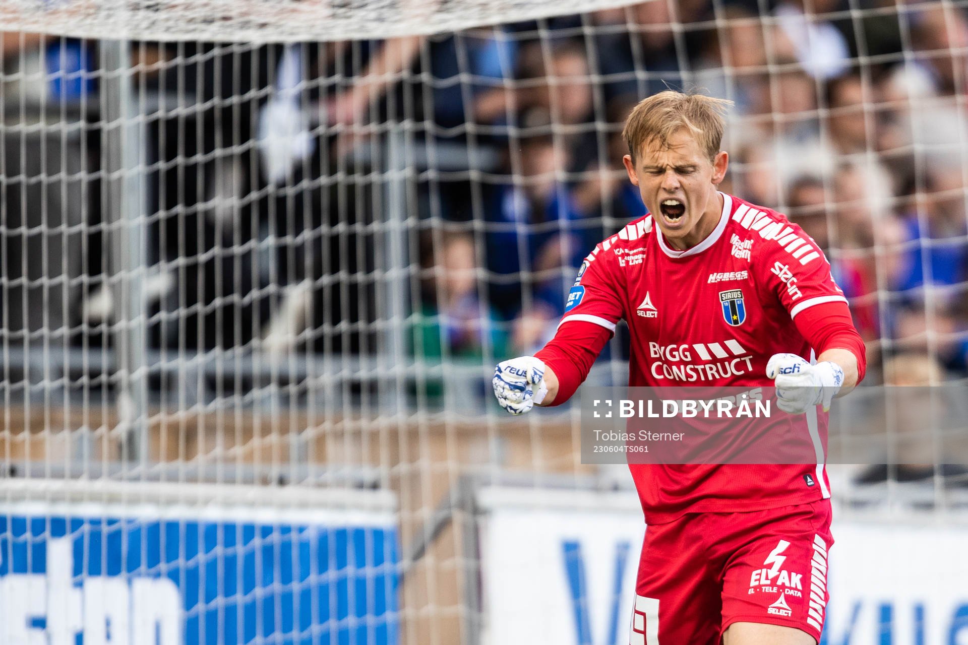 Sirius målvakt Jakob Tånnander jublar