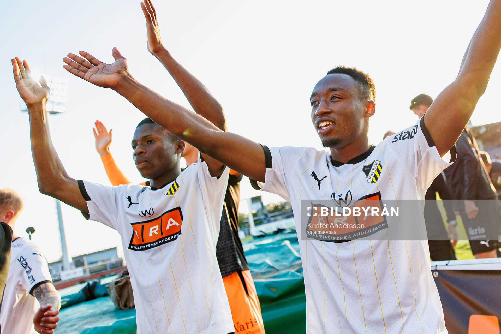 Häckens Benie Adama Traore jublar