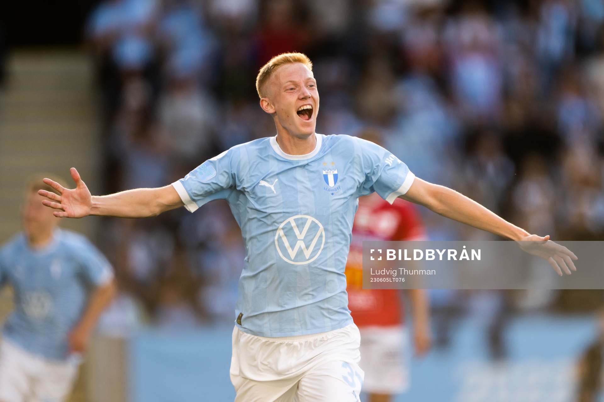 Malmö FFs Hugo Larsson jublar