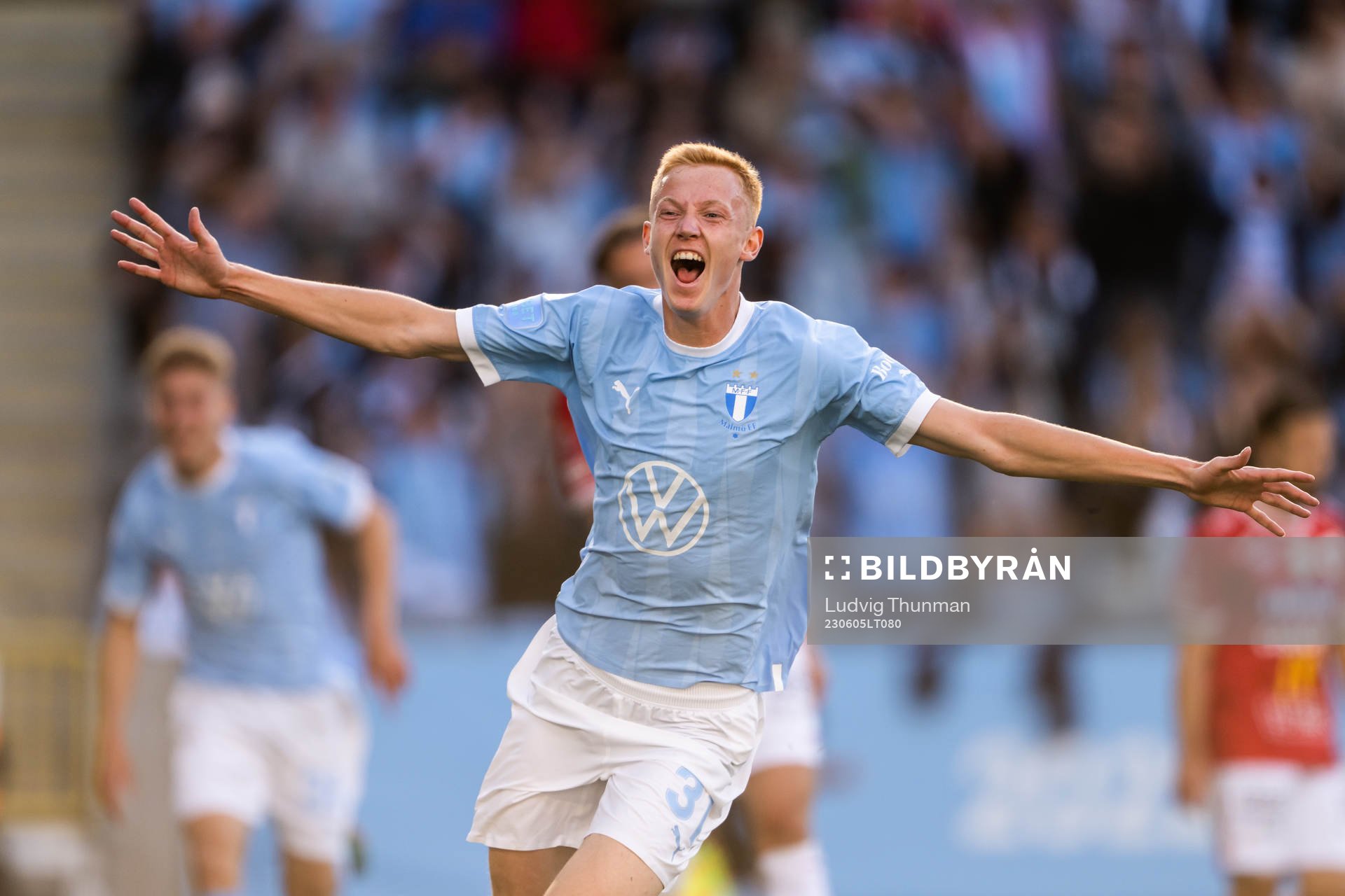 Malmö FFs Hugo Larsson jublar