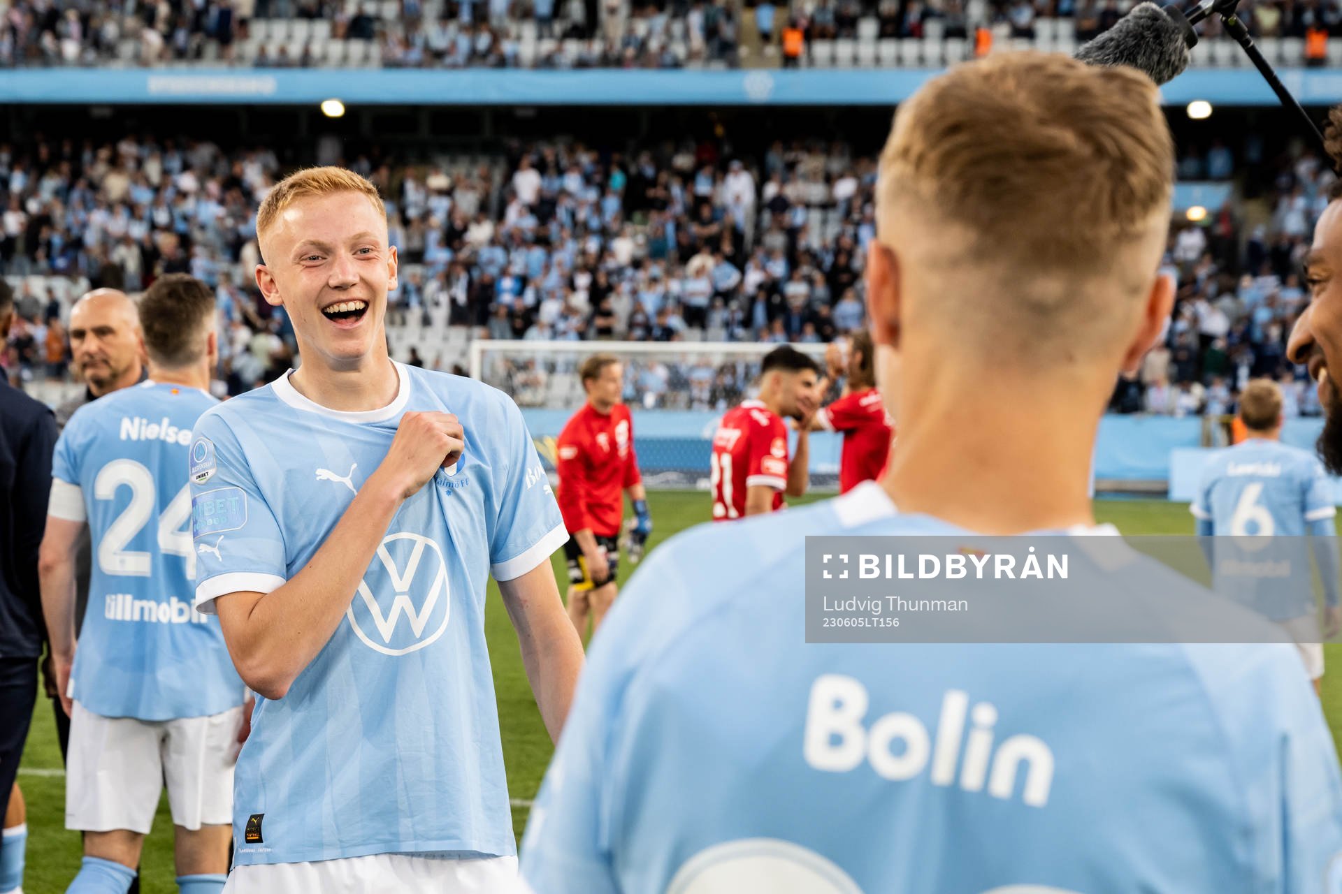 Malmö FFs Hugo Larsson jublar