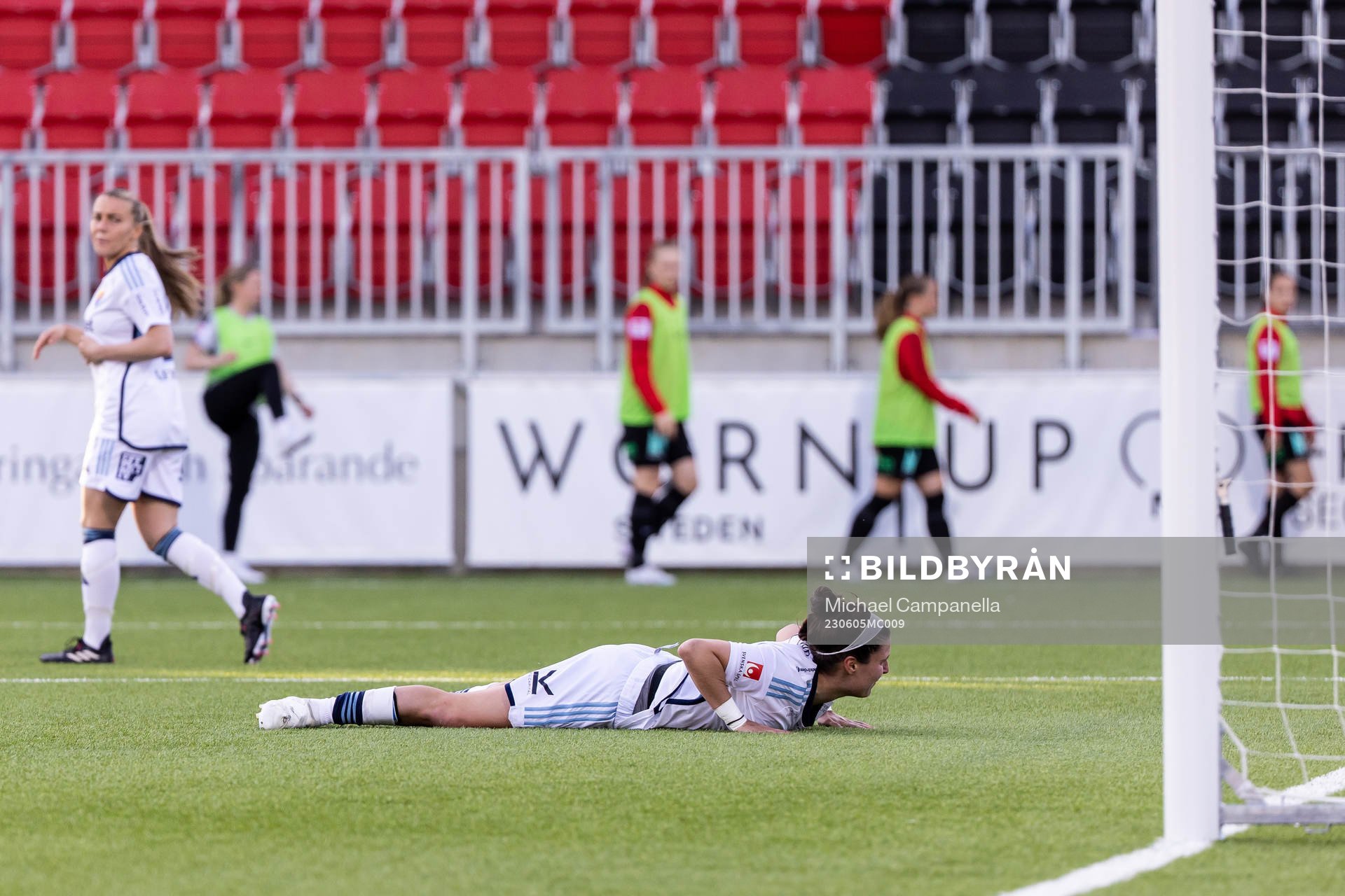Djurgårdens Hayley Dowd deppar