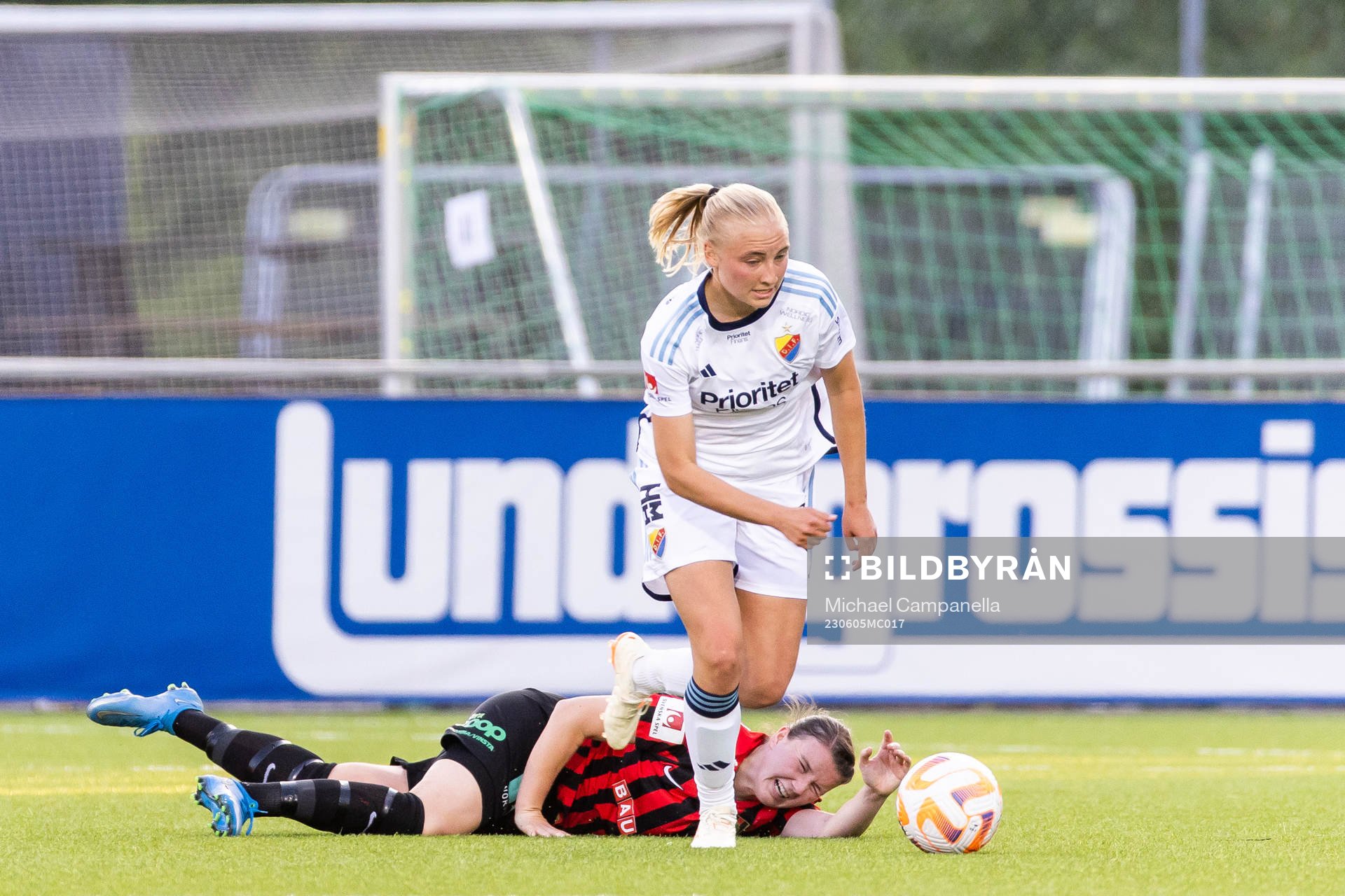 Djurgårdens Stinalisa Johansson och Brommapojkarnas Frida