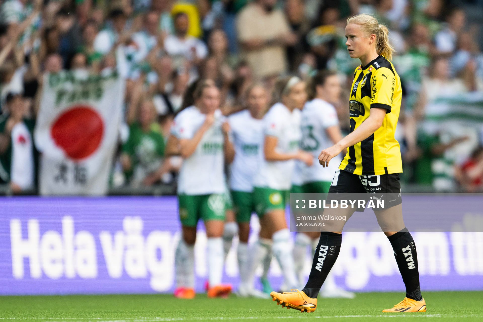 Häckens Julie Blakstad deppar