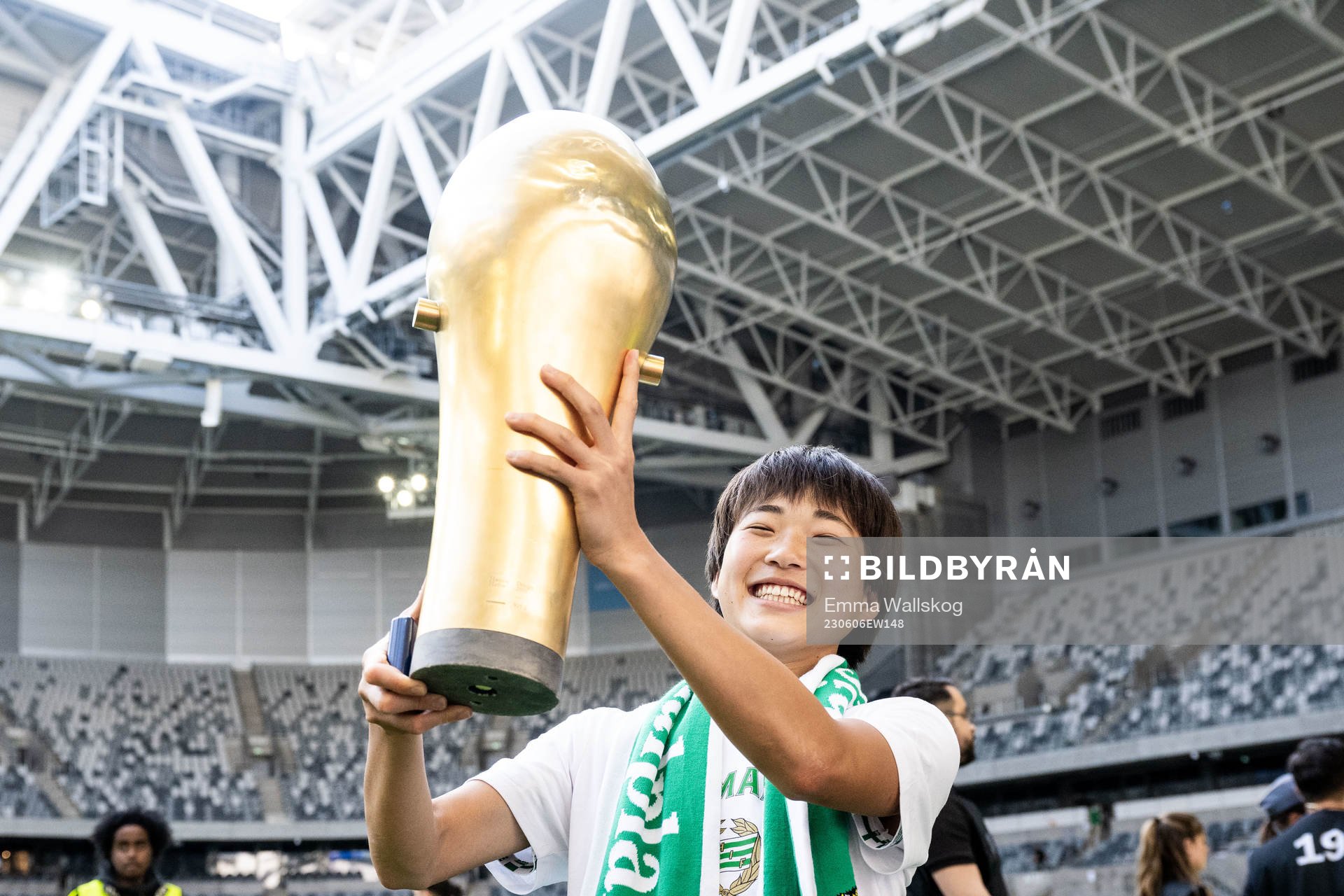 Hammarbys Maika Hamano jublar