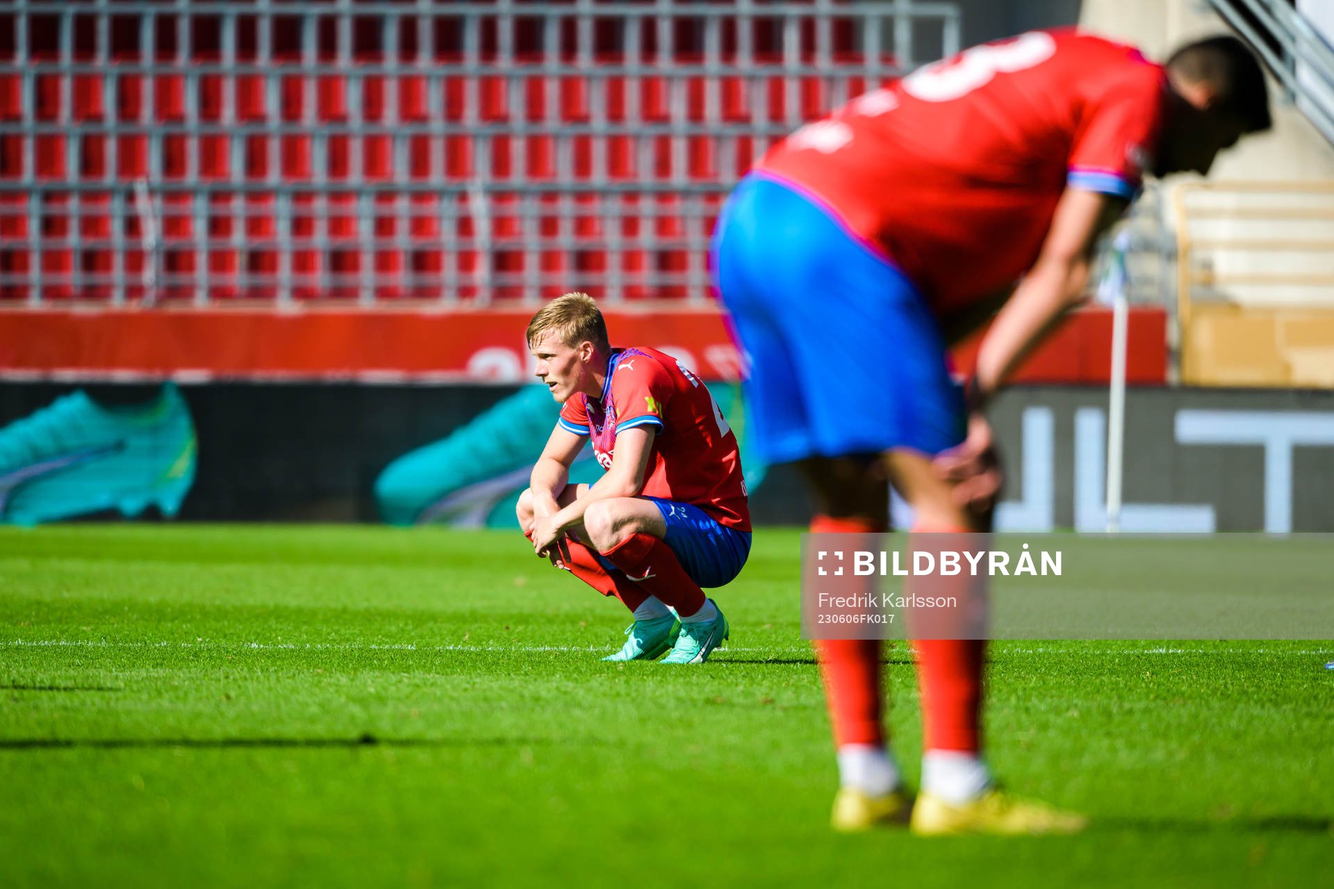 Helsingborgs Emil Hellman deppar
