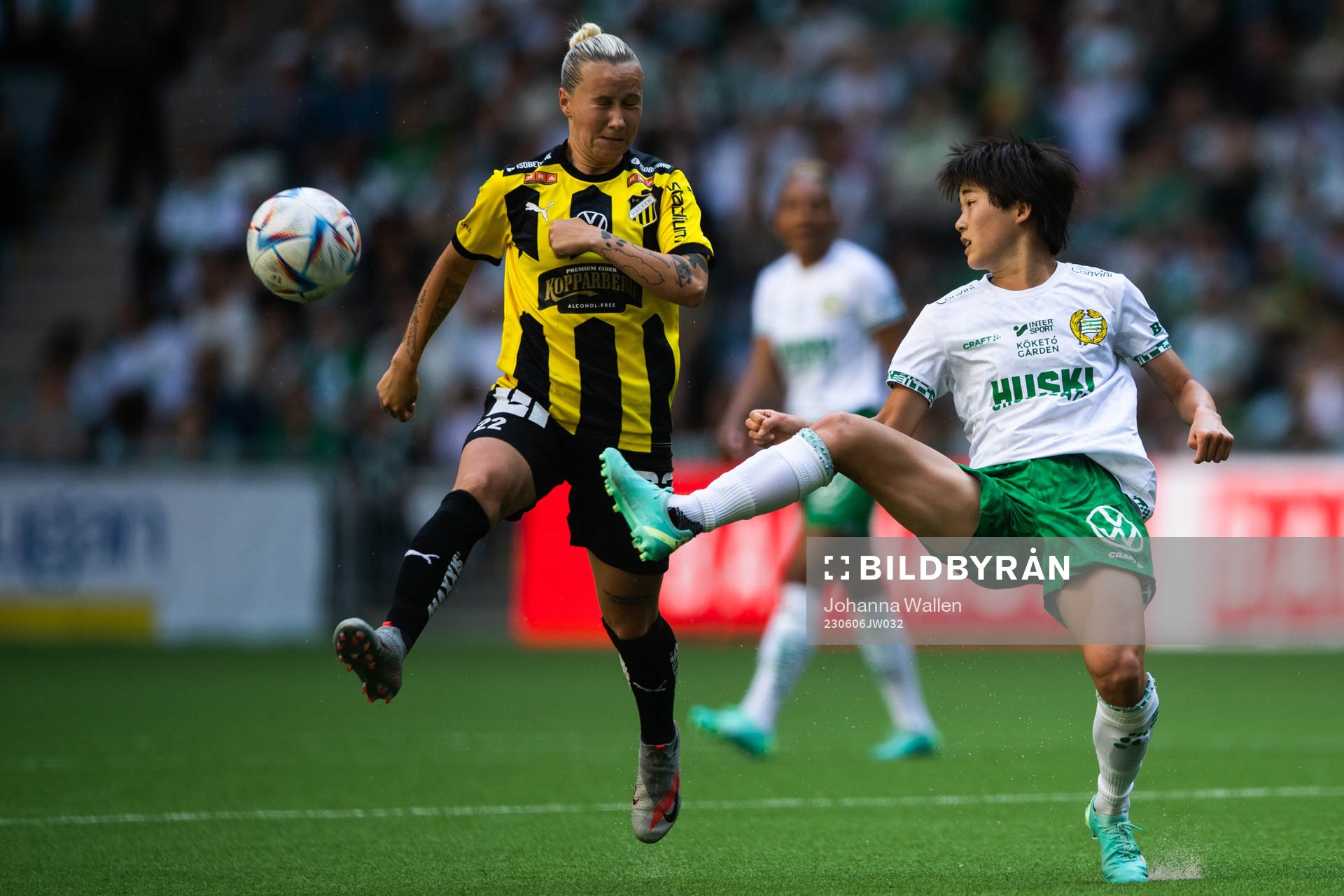 Häckens Marika Bergman Lundin och Hammarbys Maika Hamano