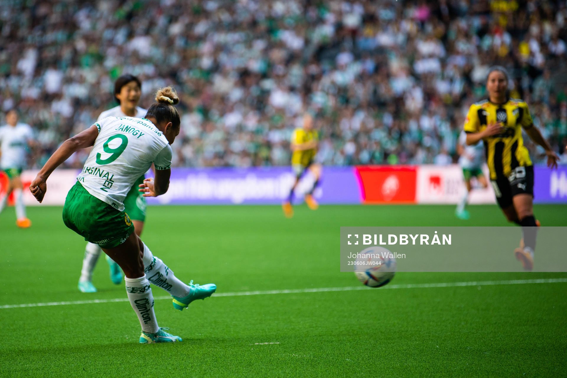 Hammarbys Madelen Janogy gör 2-0