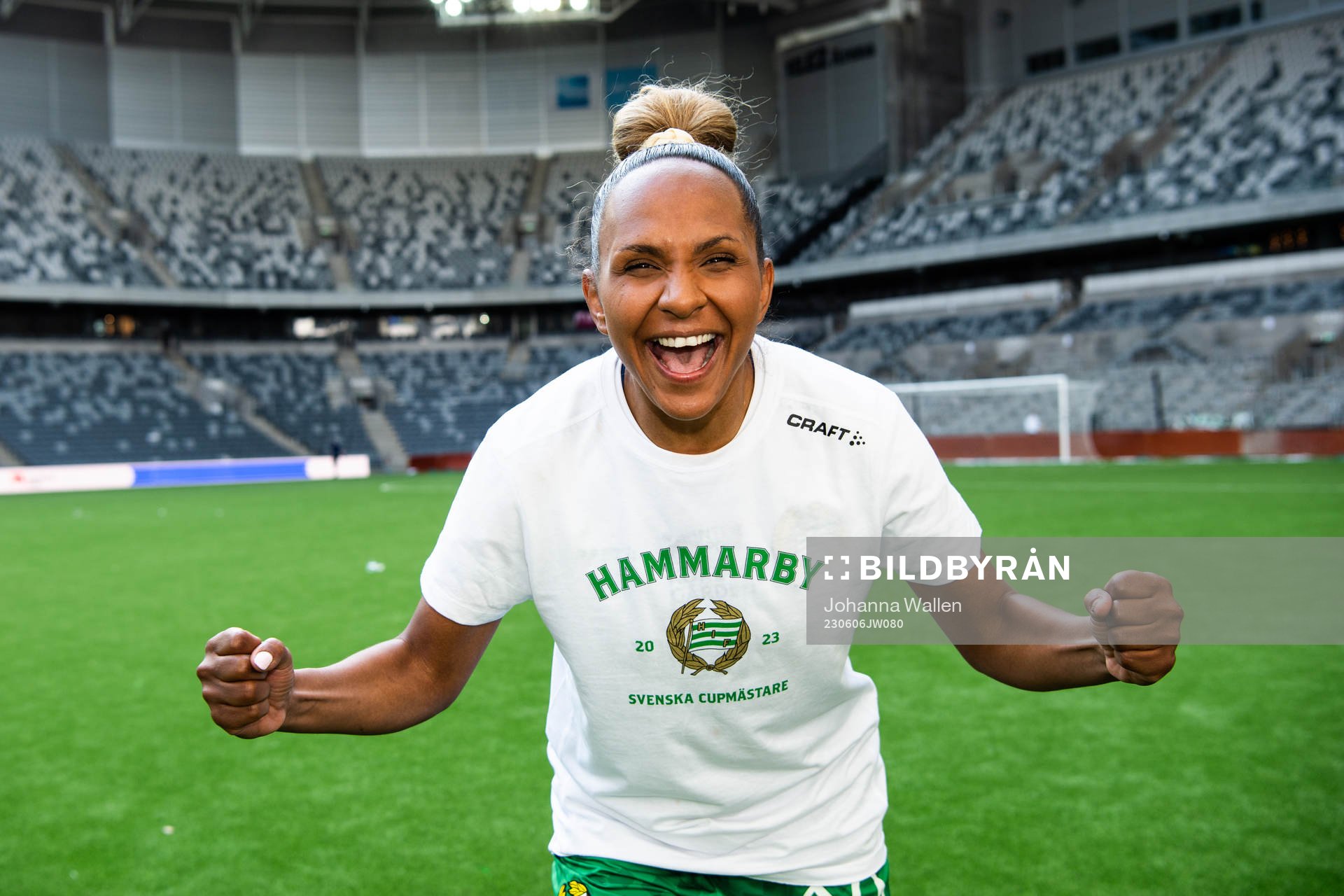 Hammarbys Madelen Janogy jublar