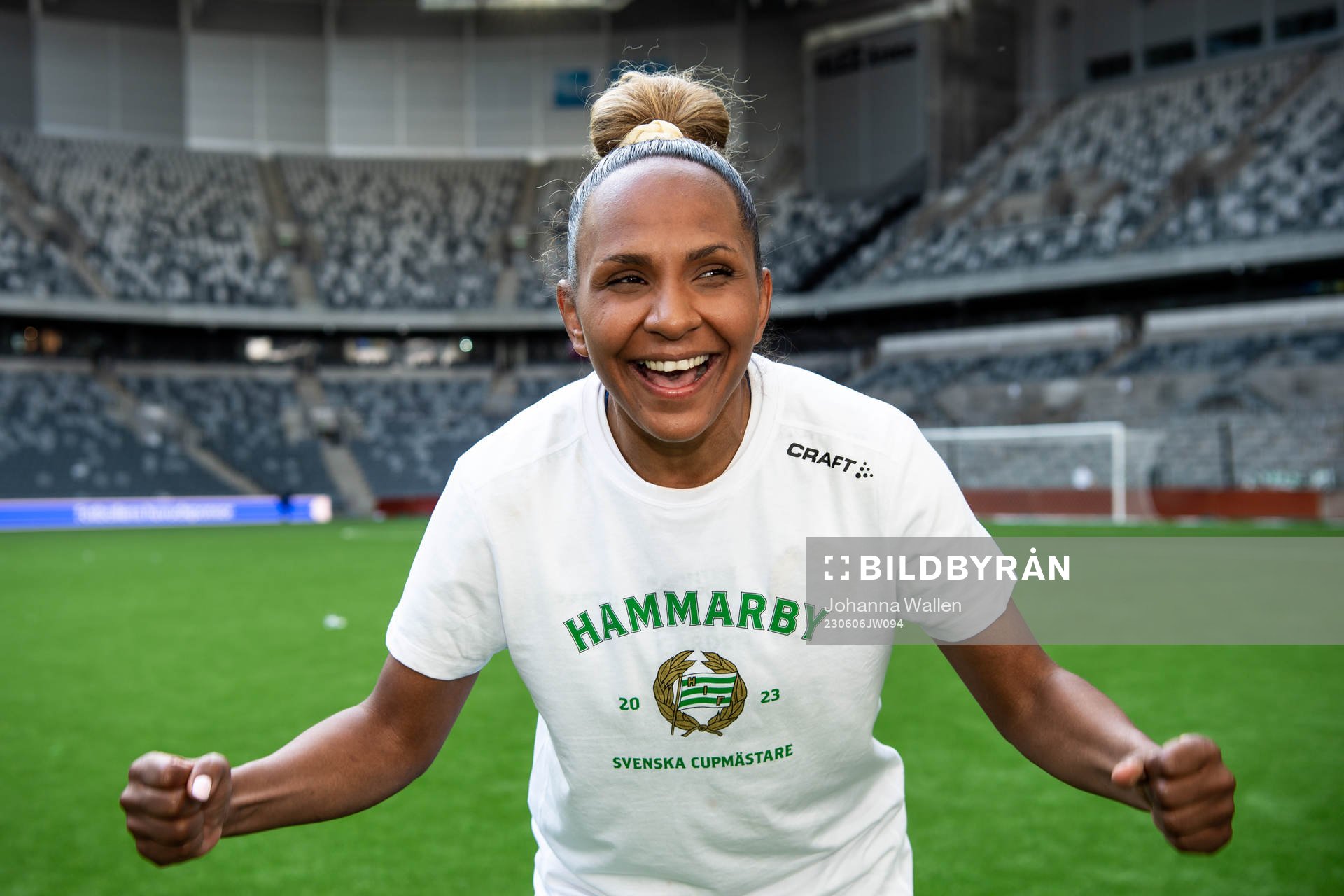 Hammarbys Madelen Janogy jublar