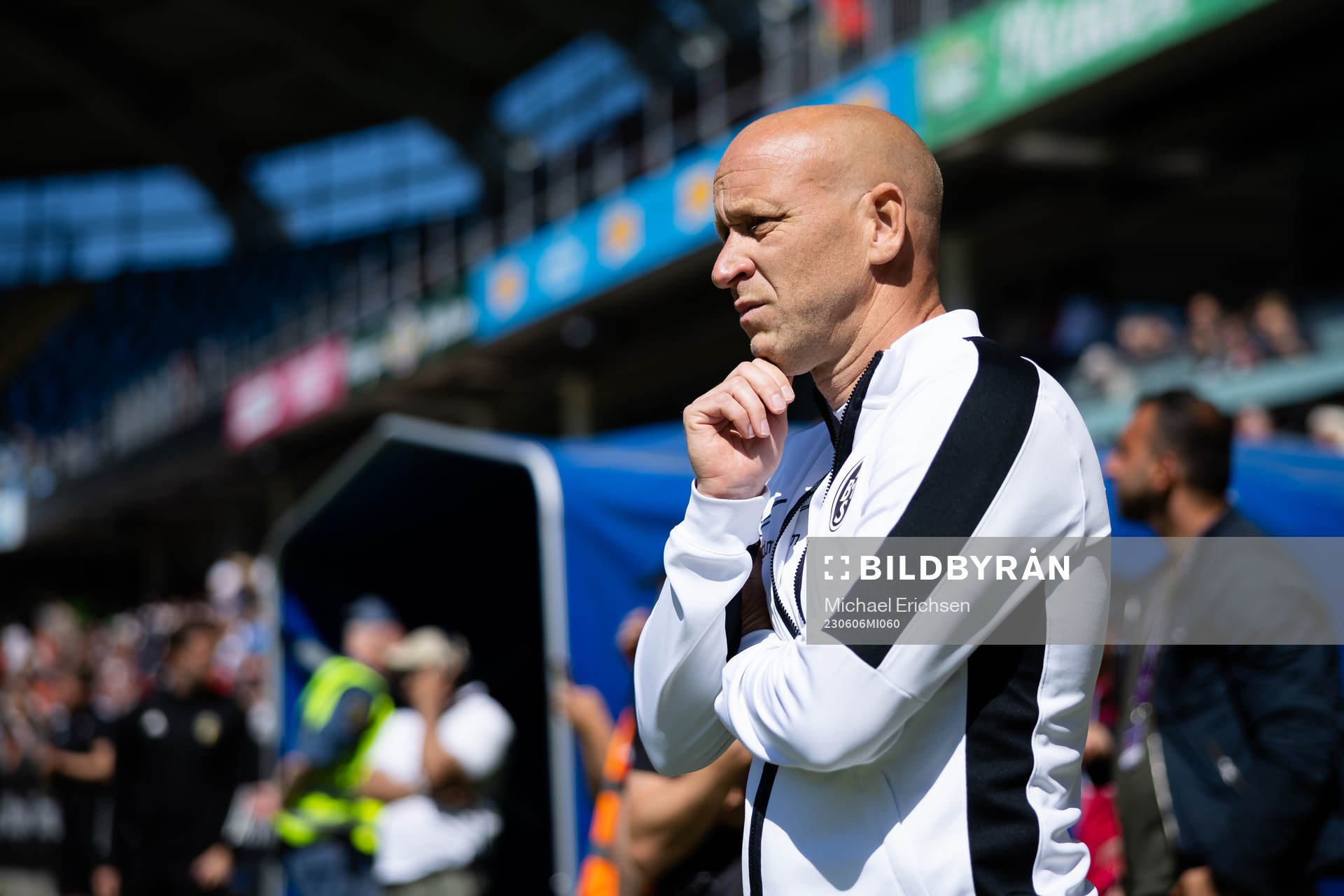 Landskronas tränare Billy Magnusson innan fotbollsmatchen i Superettan mellan Örgryte och Landskrona den 6 juni 2023 i Göteborg. 