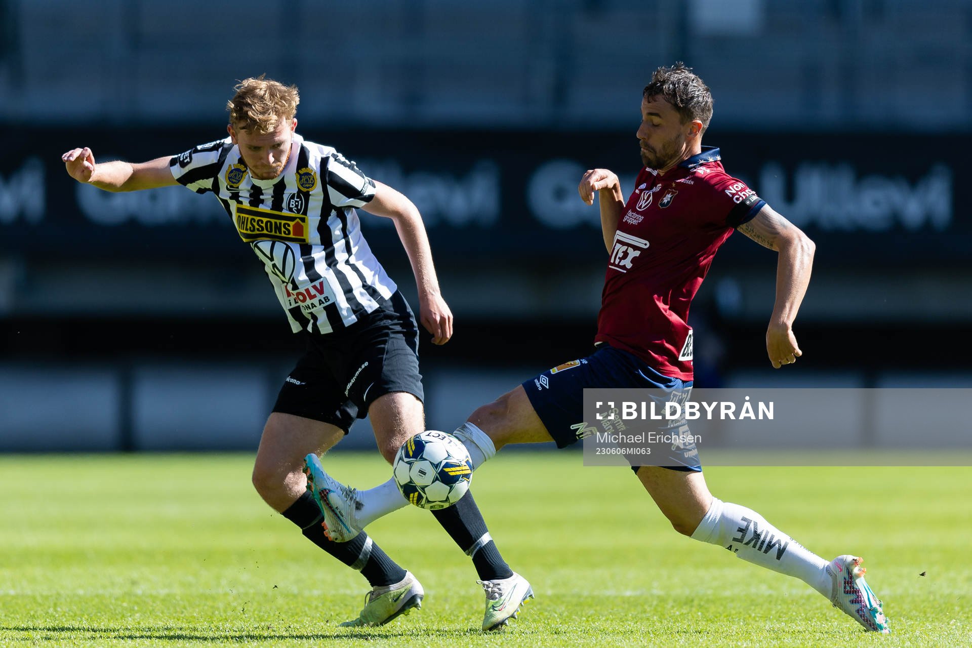 Landskronas Melker Jonsson och Örgrytes Jonathan Azulay
