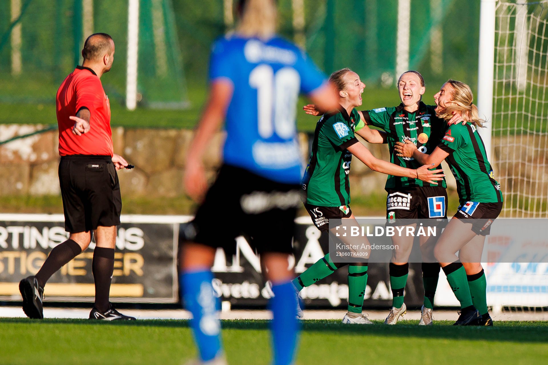 Varbergs spelare jublar
