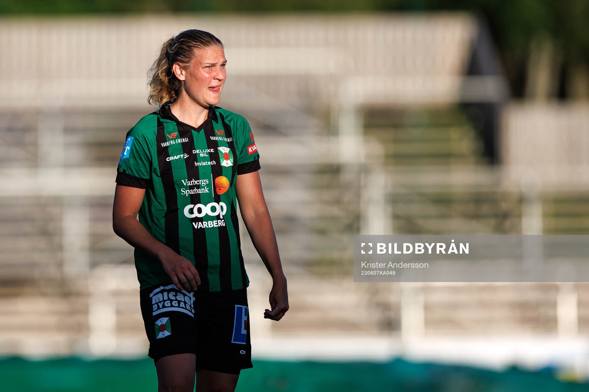 Varbergs Frida Skogman under fotbollsmatchen i DM mellan Varbergs BoIS och Halmstad den 7 juni 2023 i Varberg. 