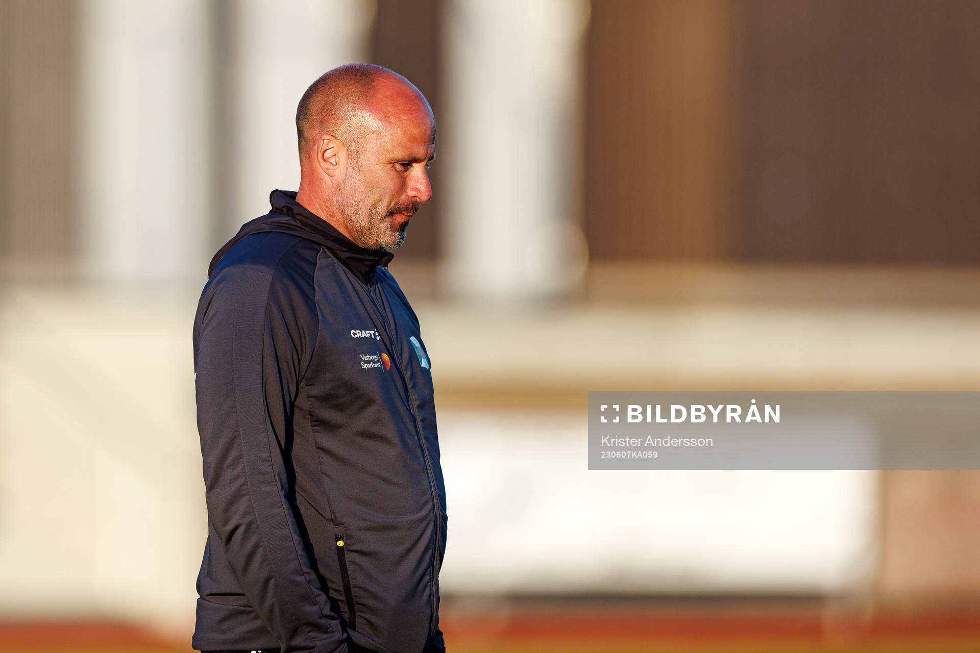 Varbergs tränare Pär Munther efter fotbollsmatchen i DM mellan Varbergs BoIS och Halmstad den 7 juni 2023 i Varberg. 