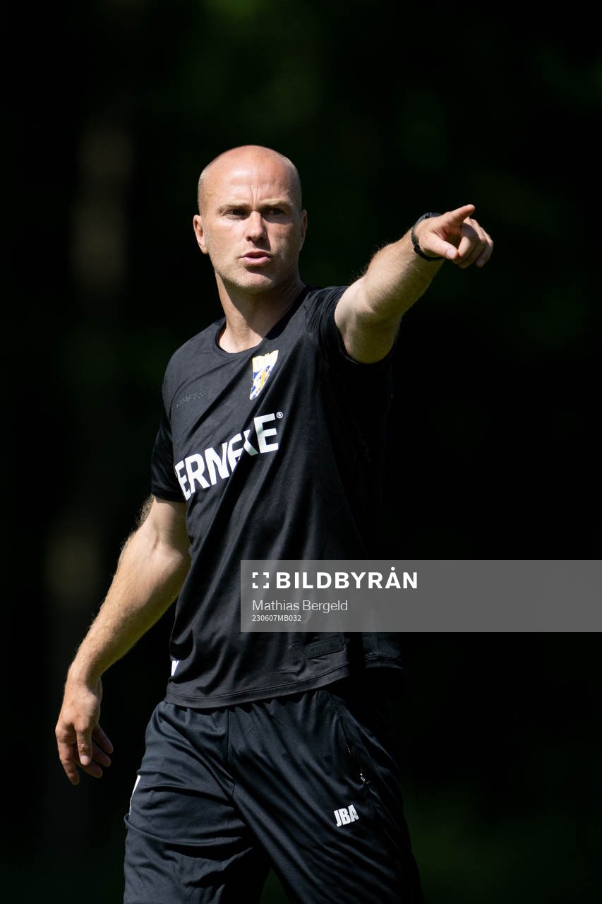 Nya tränaren Jens Berthel Askou